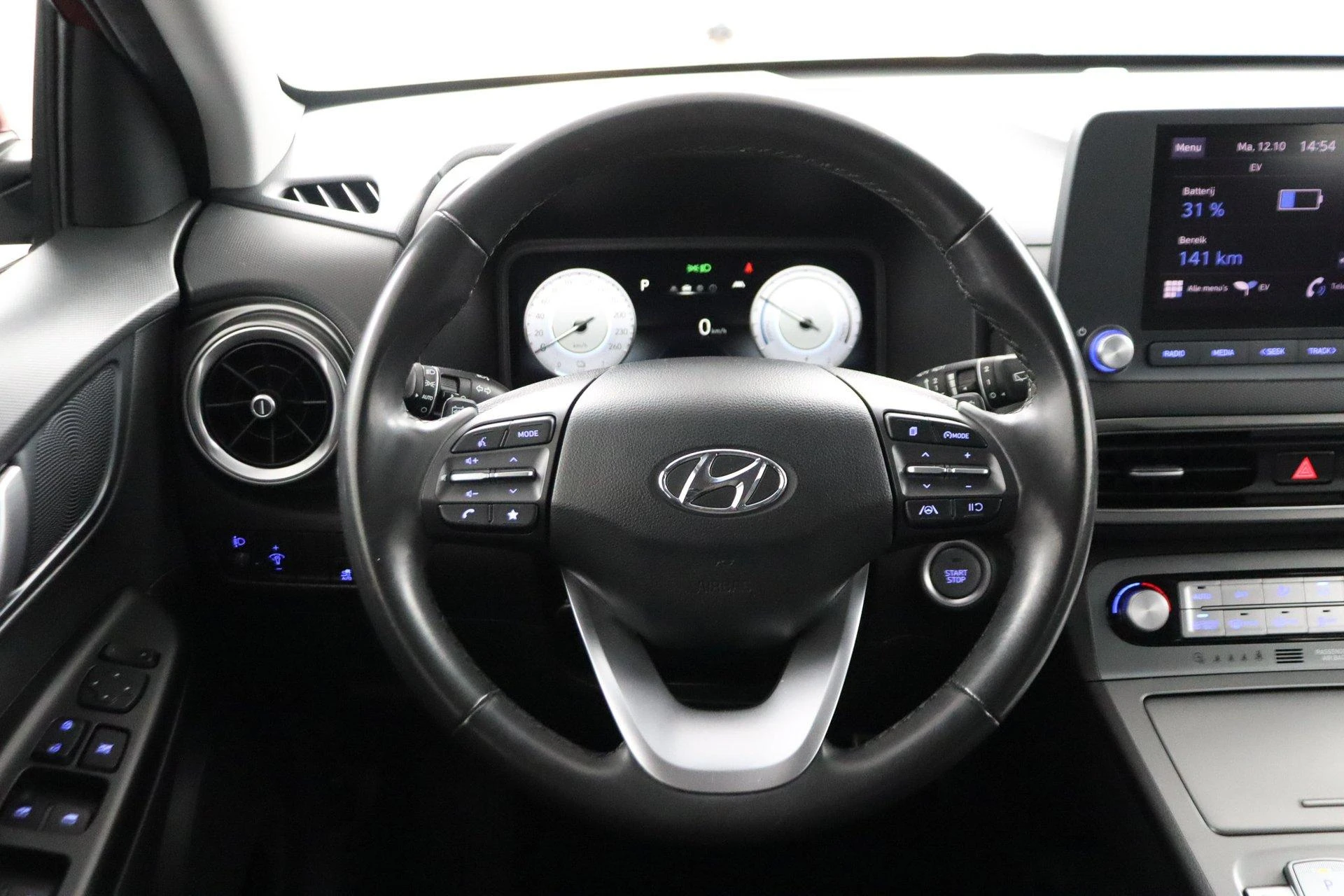 Hyundai-Kona-image-65