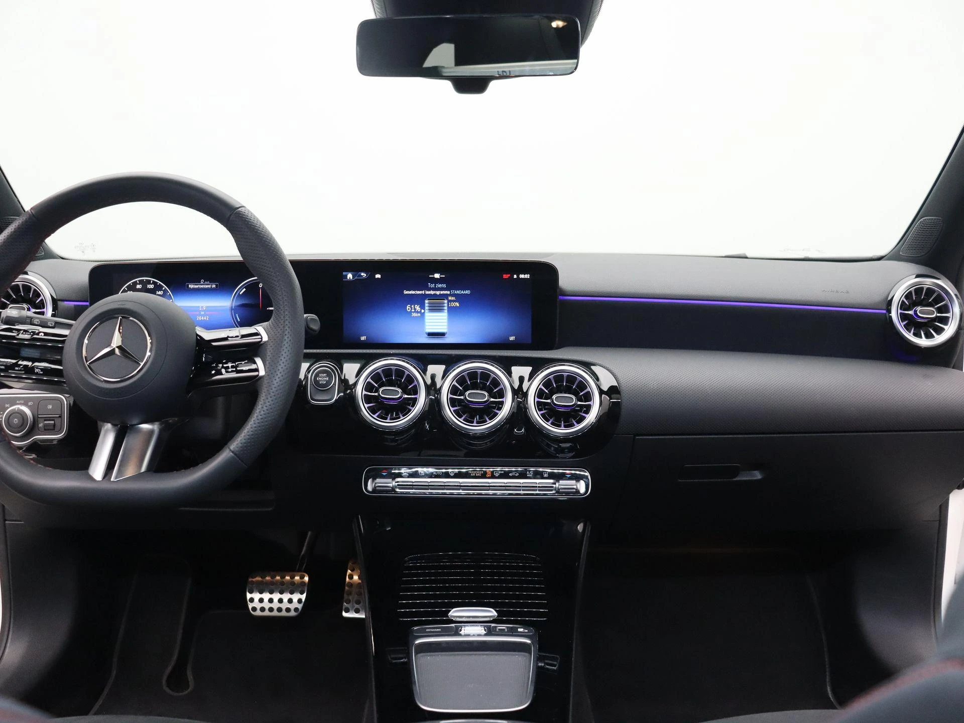 Mercedes-Benz-A-Klasse-image-23