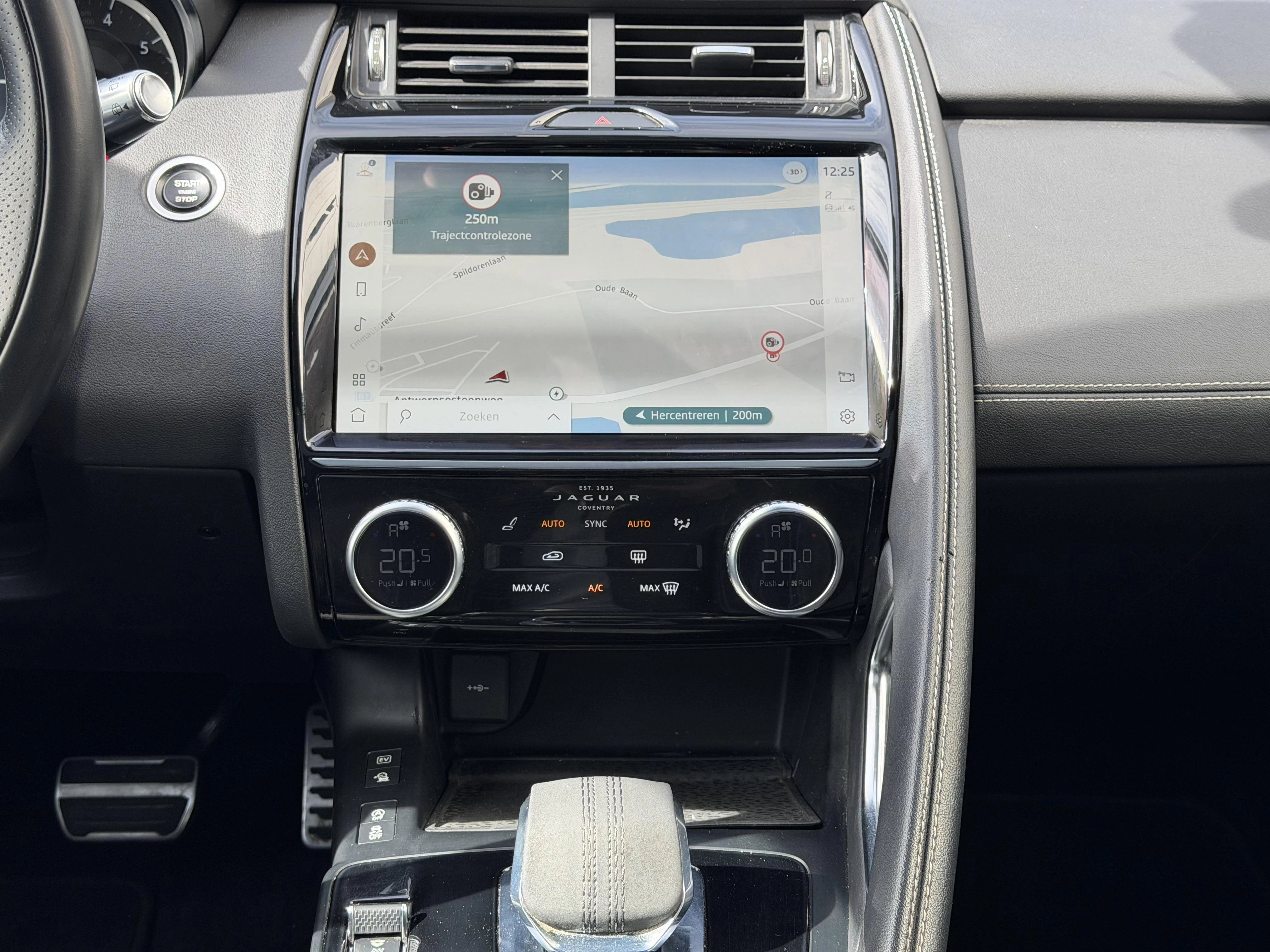 Jaguar E-PACE P300e R-Dynamic S AWD Auto. 21MY