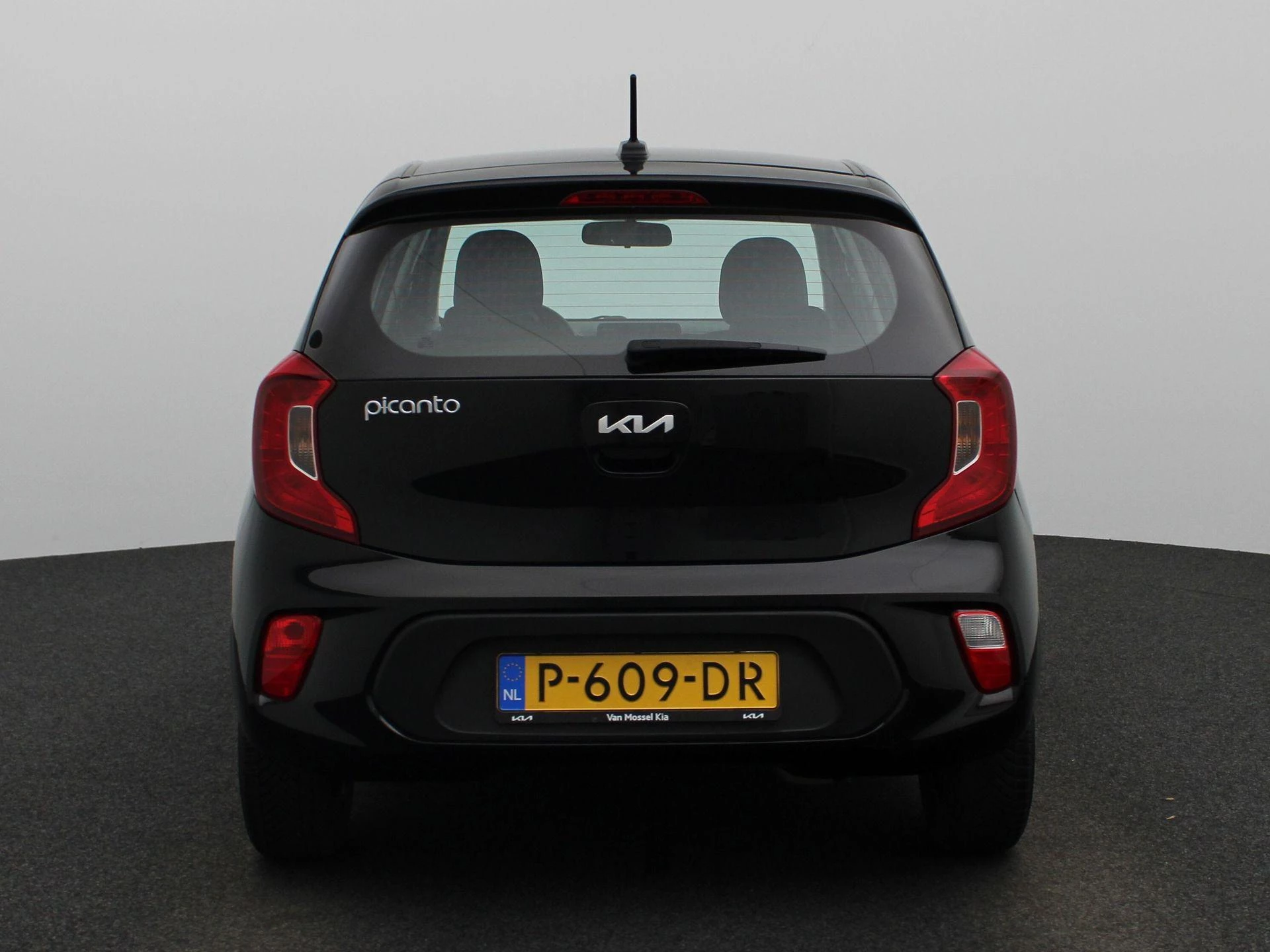 Kia-Picanto-image-4