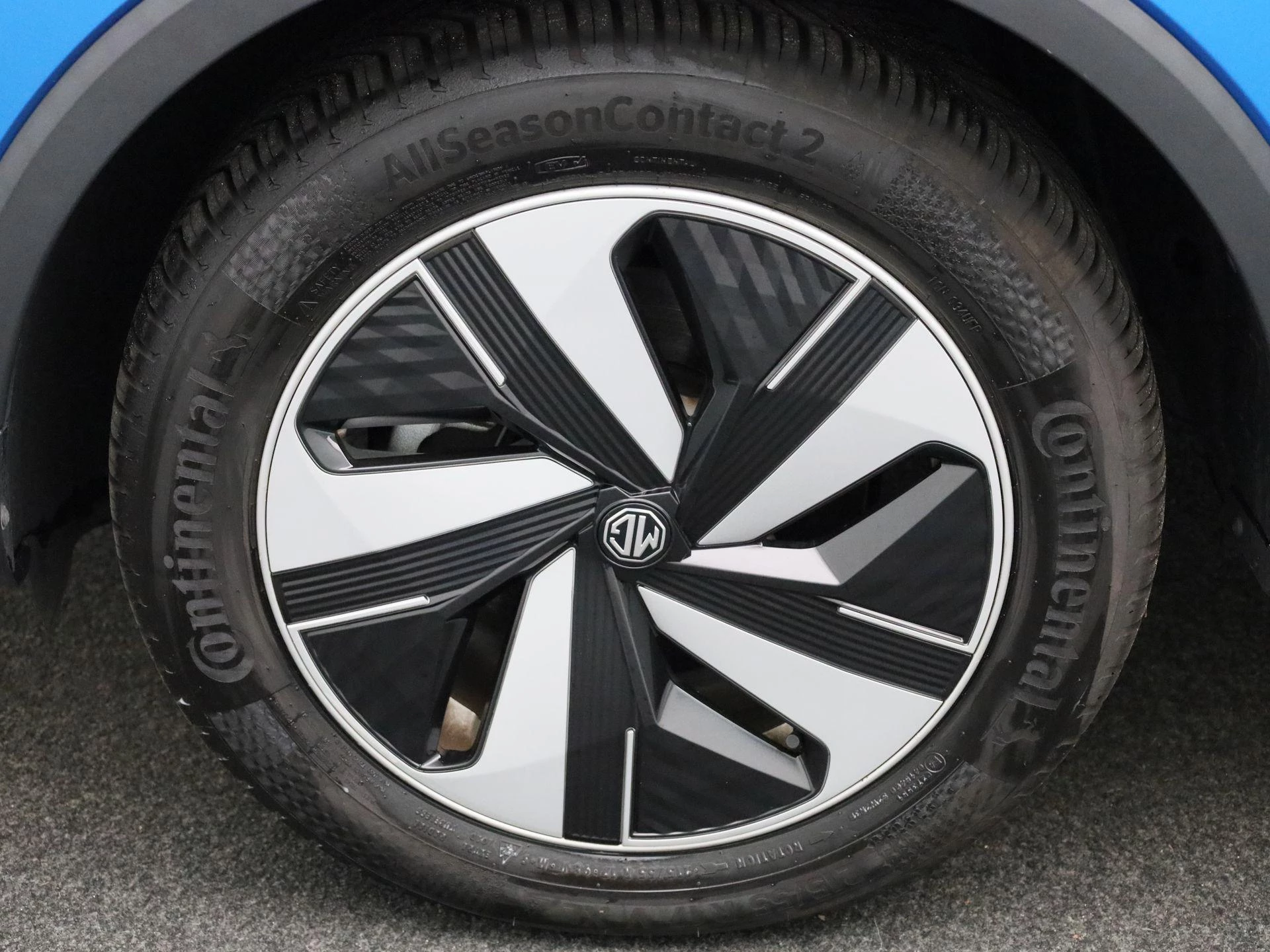 MG-ZS EV-image-12