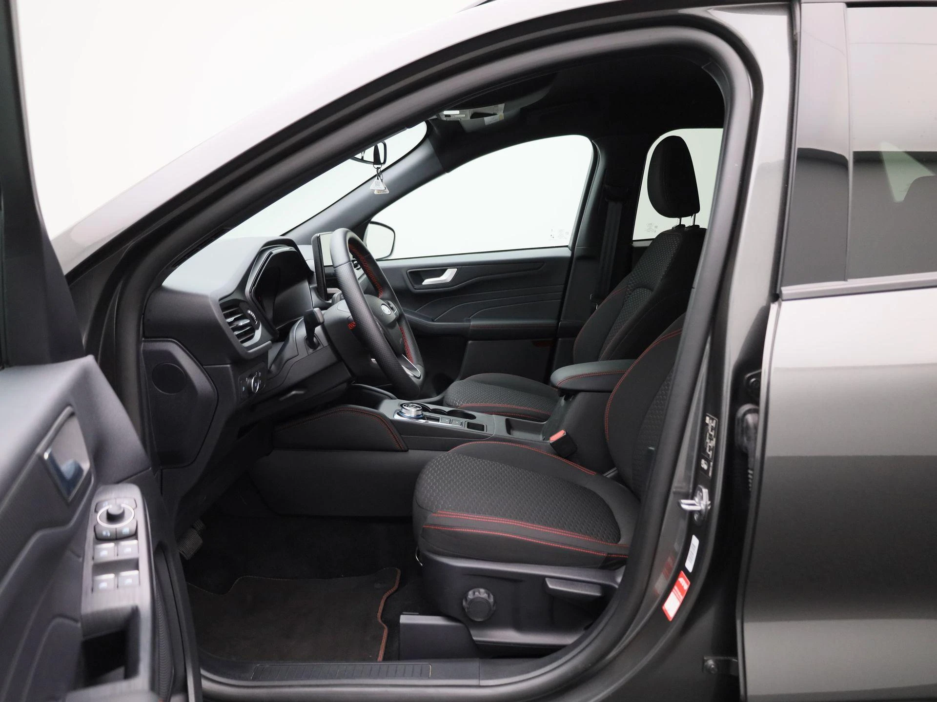 Ford-Kuga-image-8