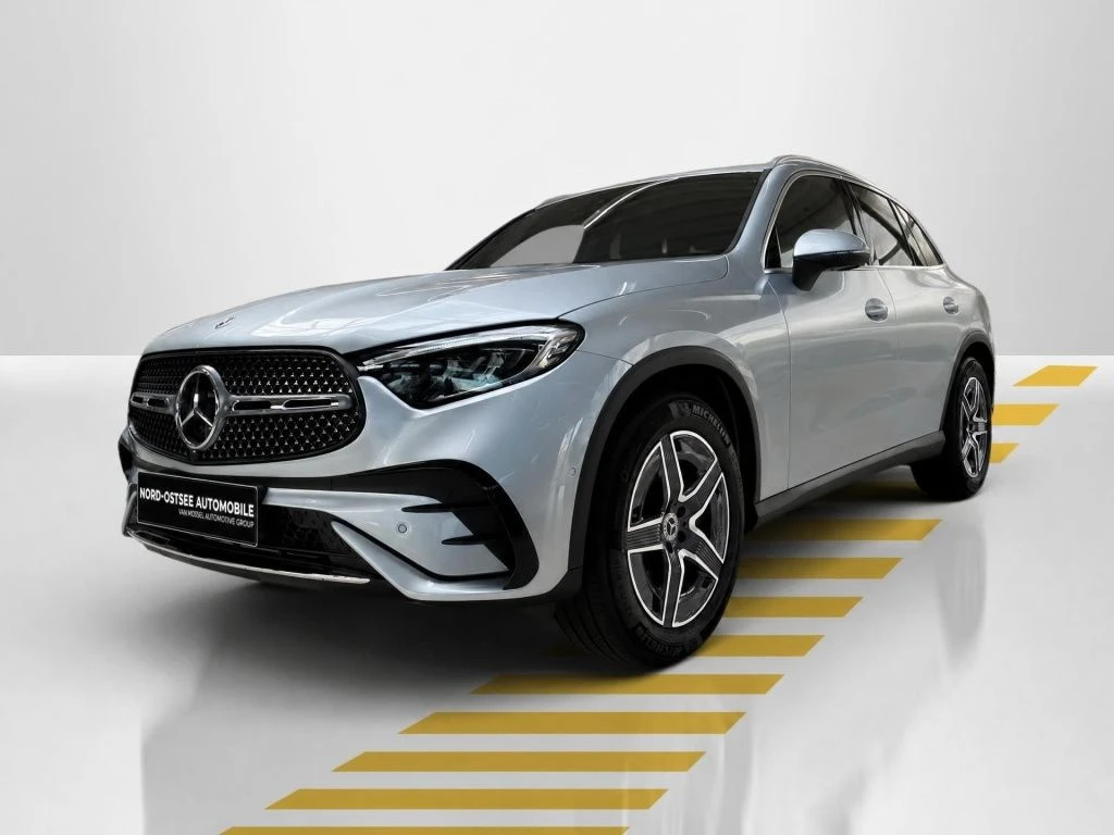 Mercedes-Benz-GLC 300 d-image-3