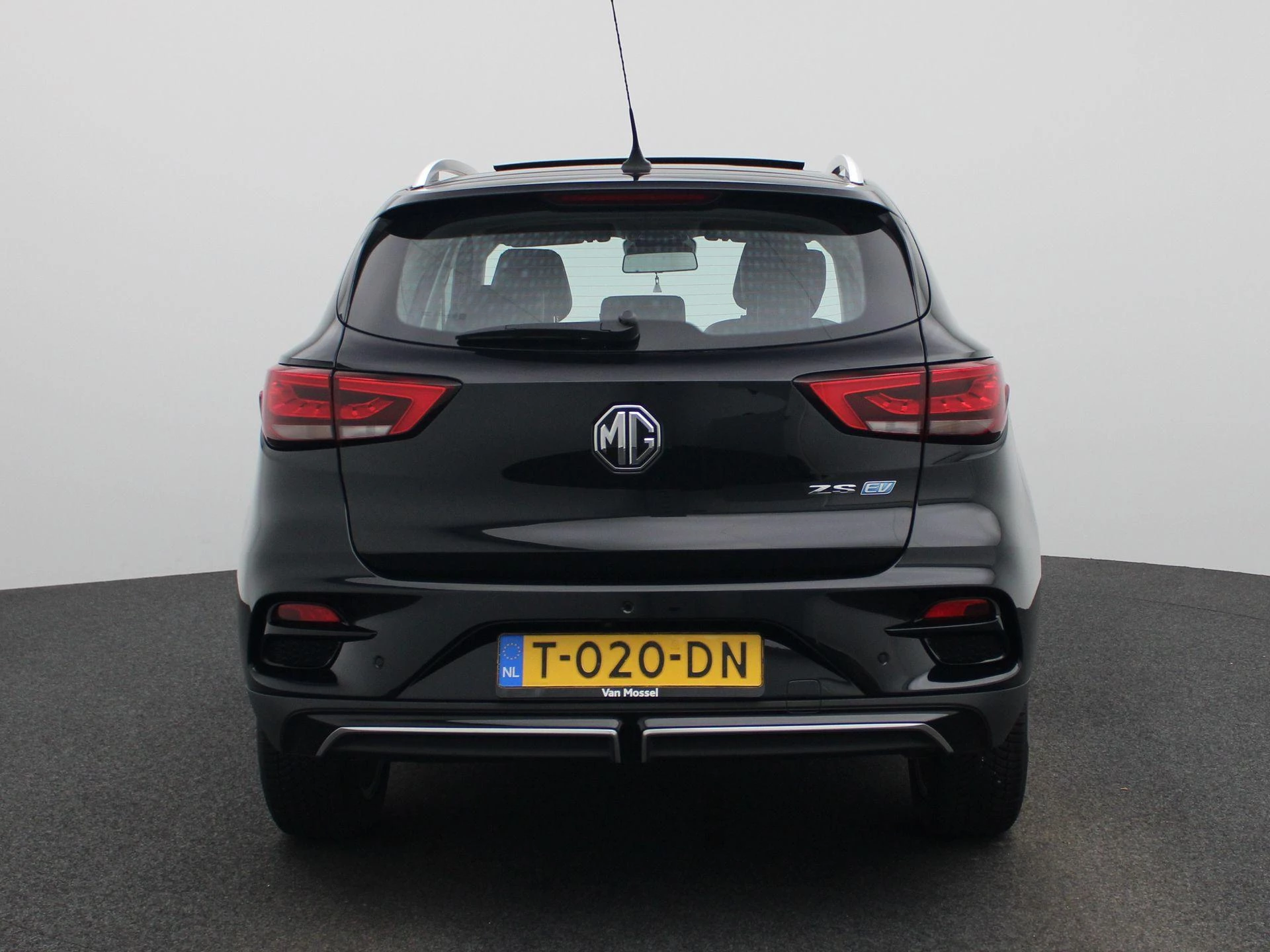 MG ZS EV Long Range Luxury 70 kWh
