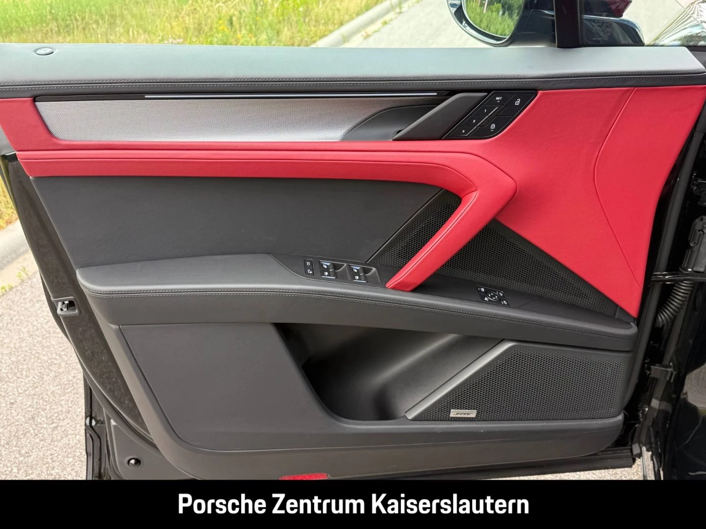Porsche Cayenne Electric HA-Lenkung Head-Up LED-Matrix -