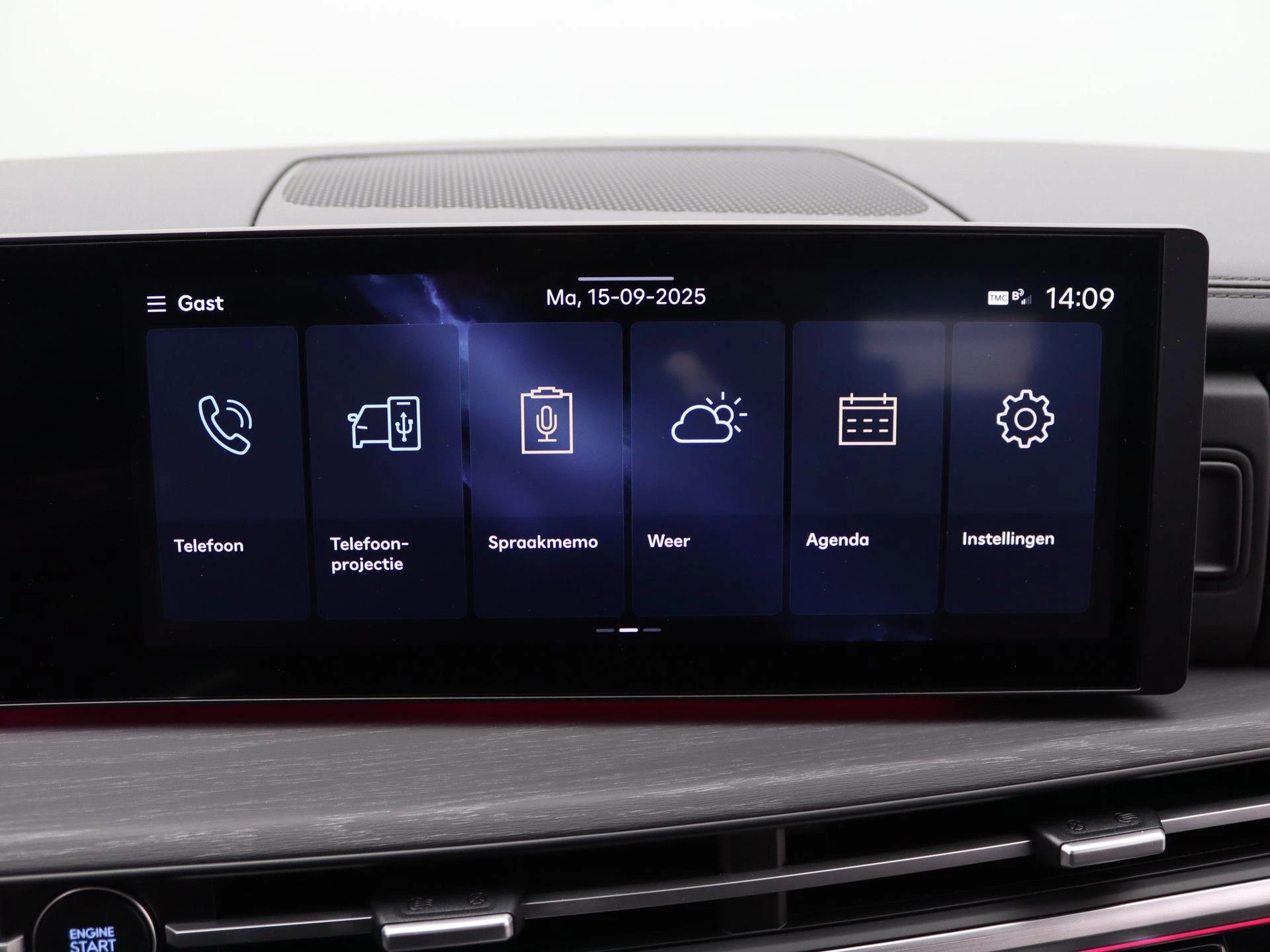 Hyundai-Santa Fe-image-15