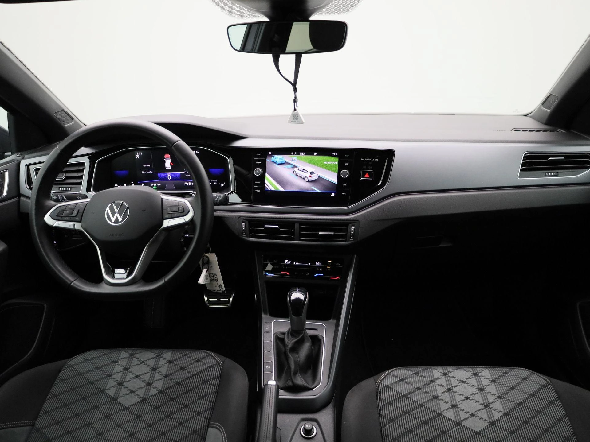 Volkswagen Polo - 33