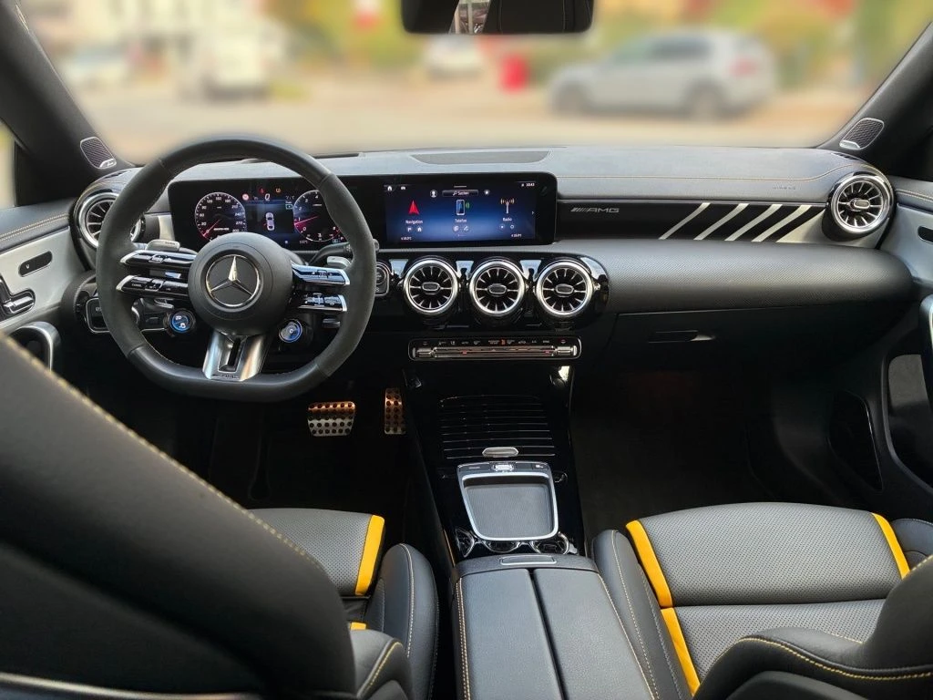 Mercedes-AMG-CLA 45 S AMG-image-10