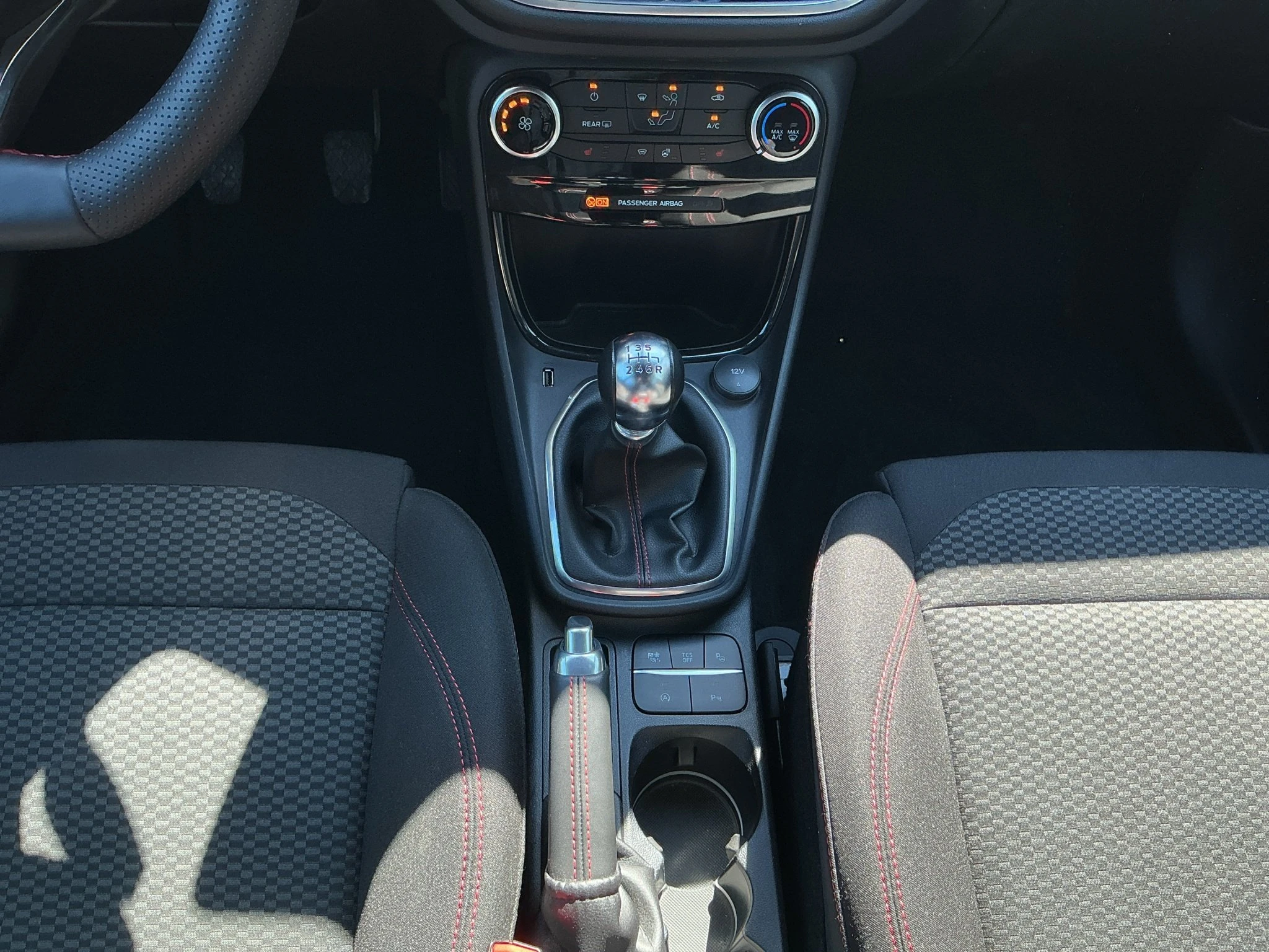 Ford-Puma-image-13