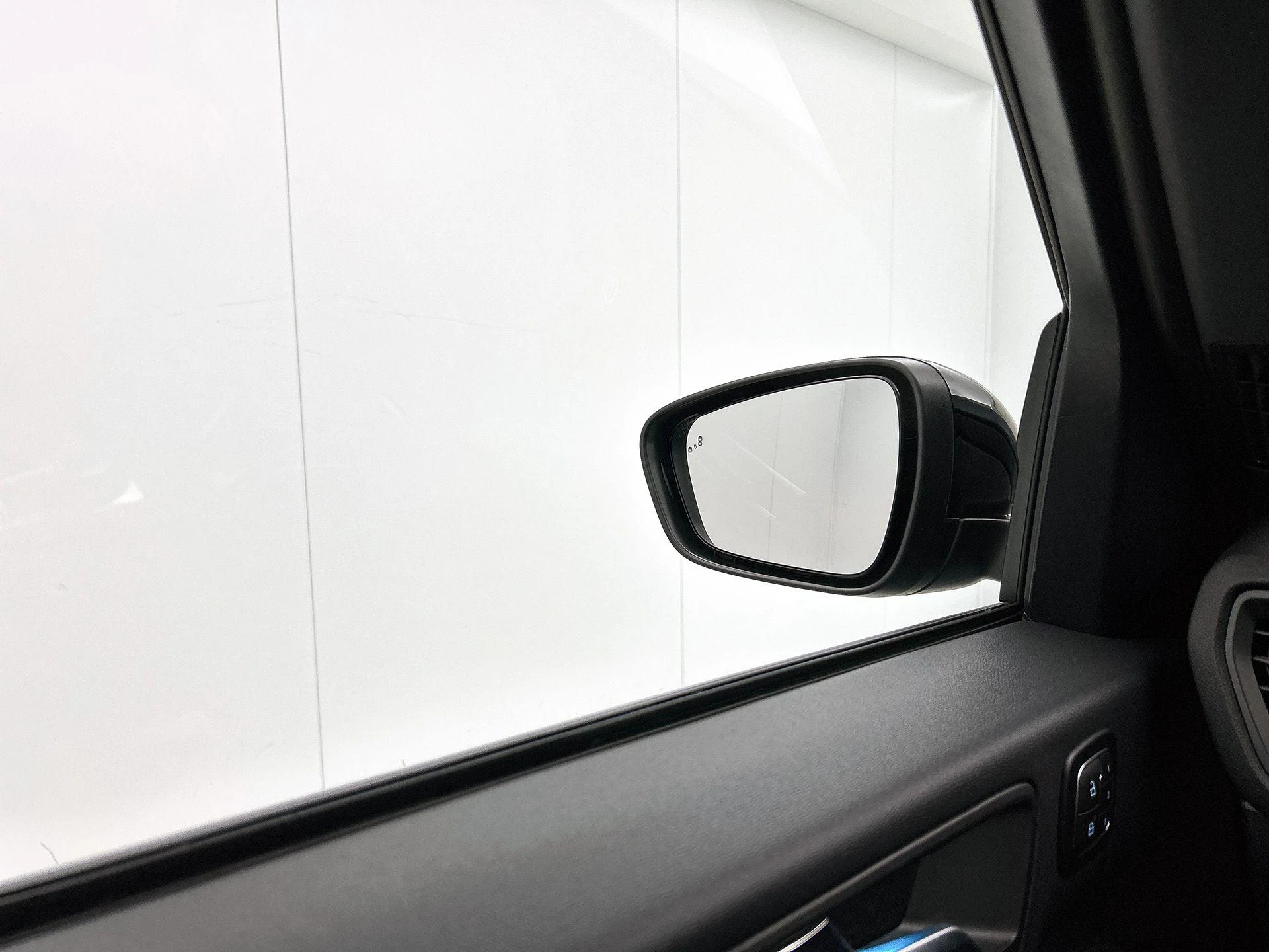 Ford-Kuga-image-15