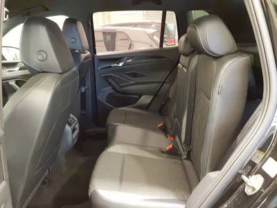 Volkswagen-Tiguan-image-3