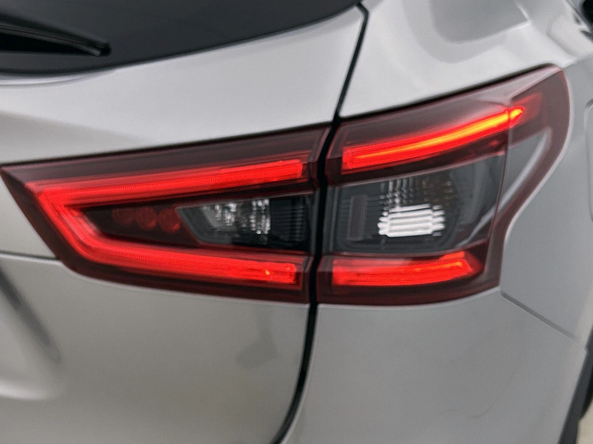 Nissan-QASHQAI-image-12