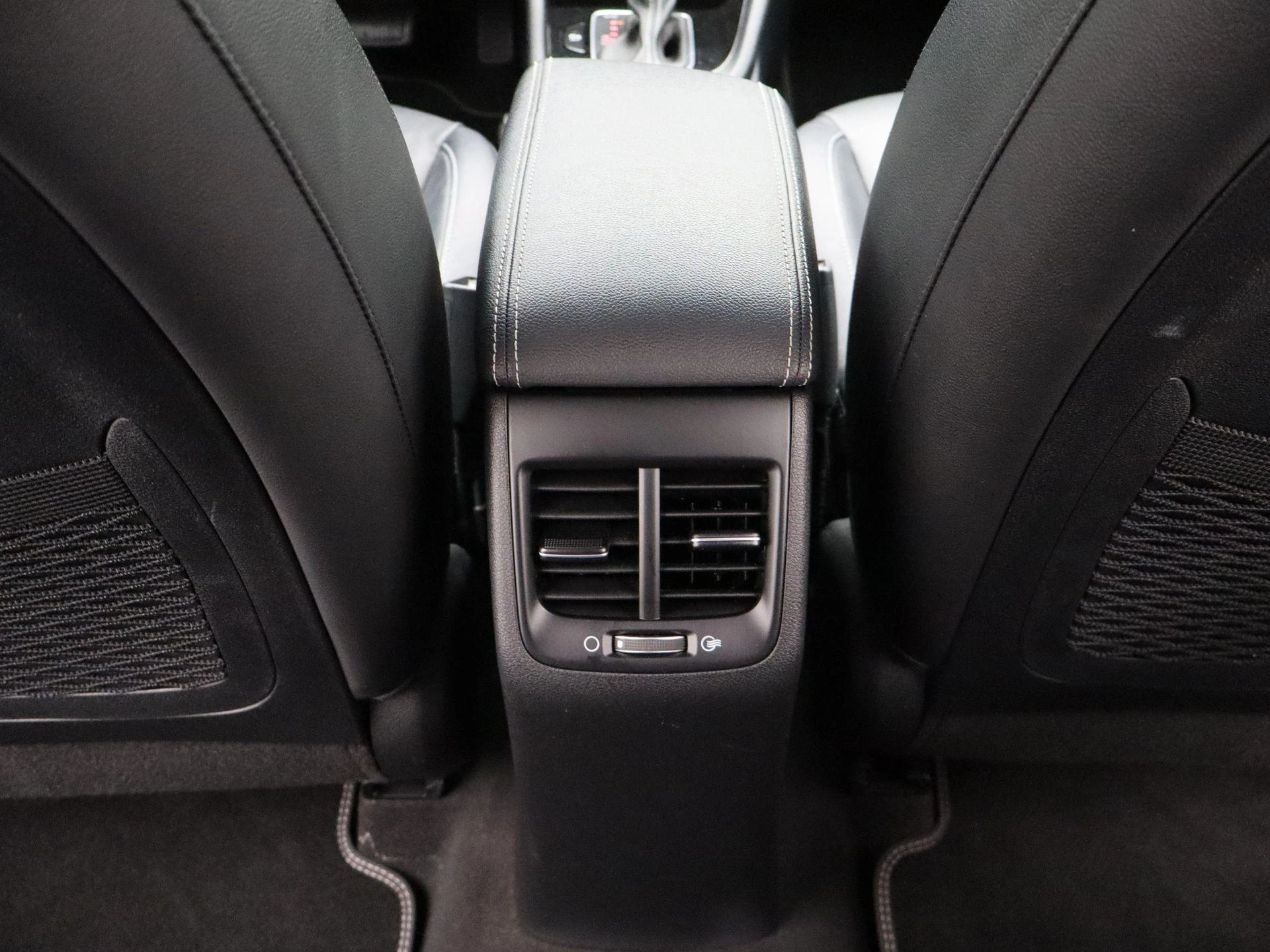 Kia-Niro-image-37
