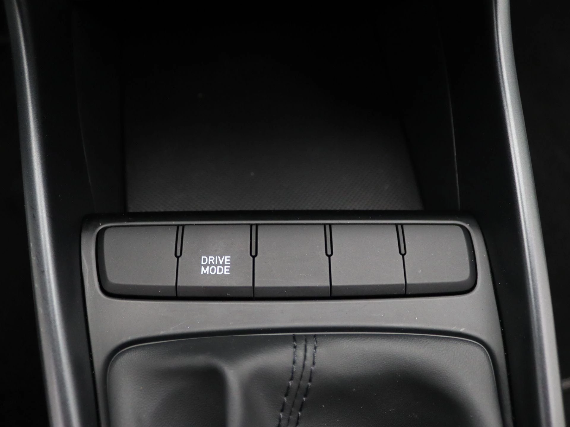 Hyundai-Bayon-image-22