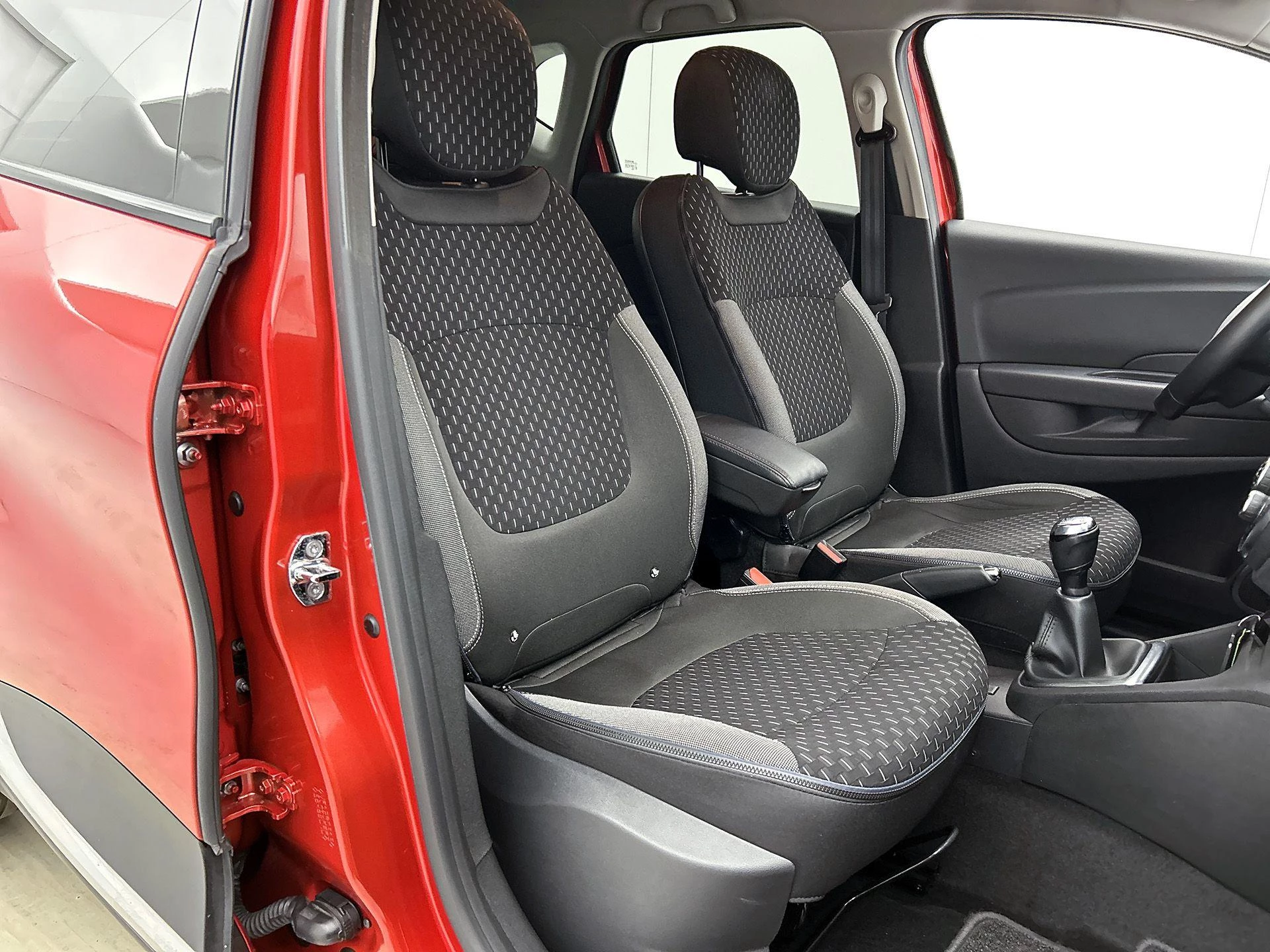 Renault-Captur-image-35