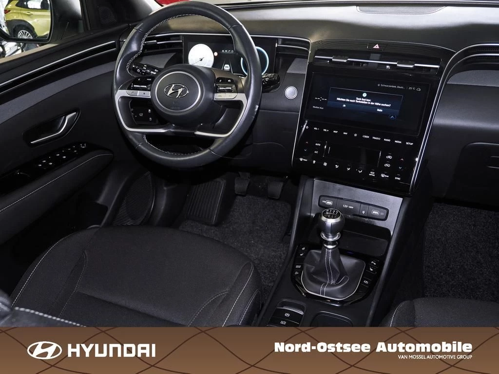Hyundai Tucson 1.6 T-GDI ADVANTAGE 2WD SHZ LHZ NAVI LED