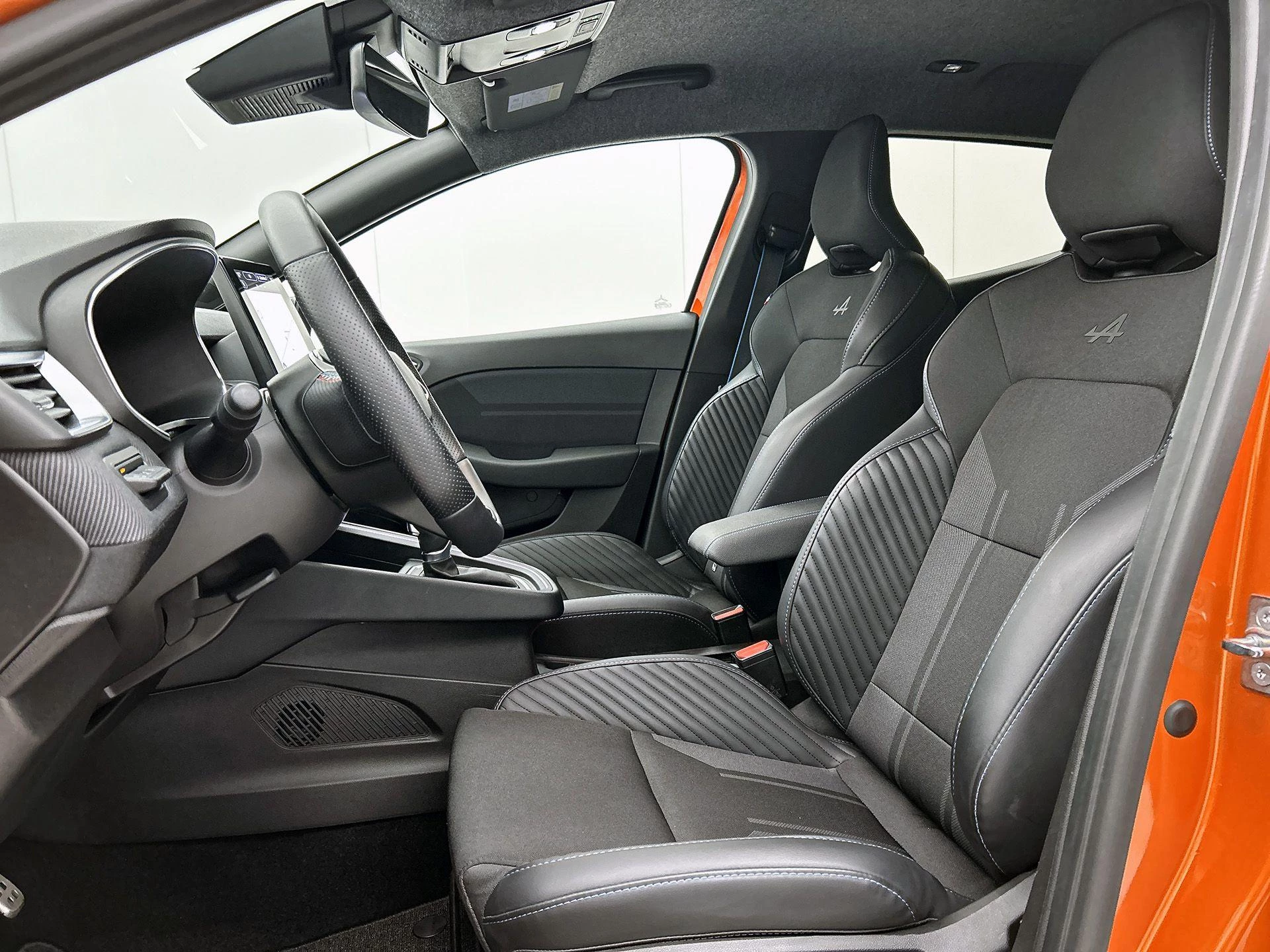 Renault-Clio-image-9