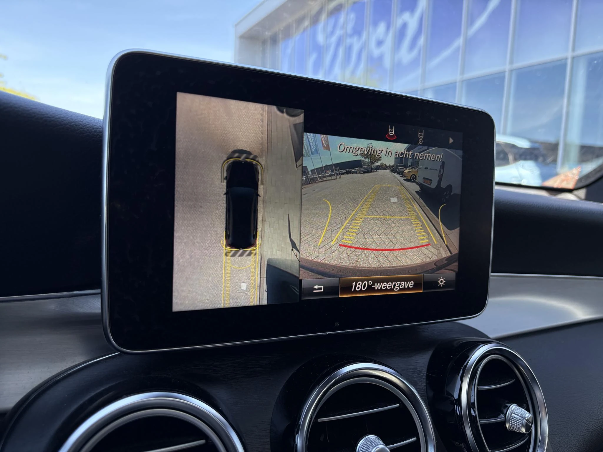 Mercedes-Benz-GLC-image-6
