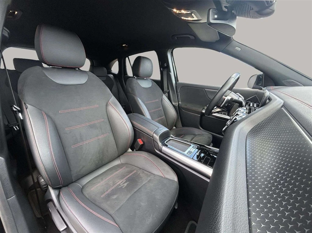 Mercedes-Benz-EQA-image-20