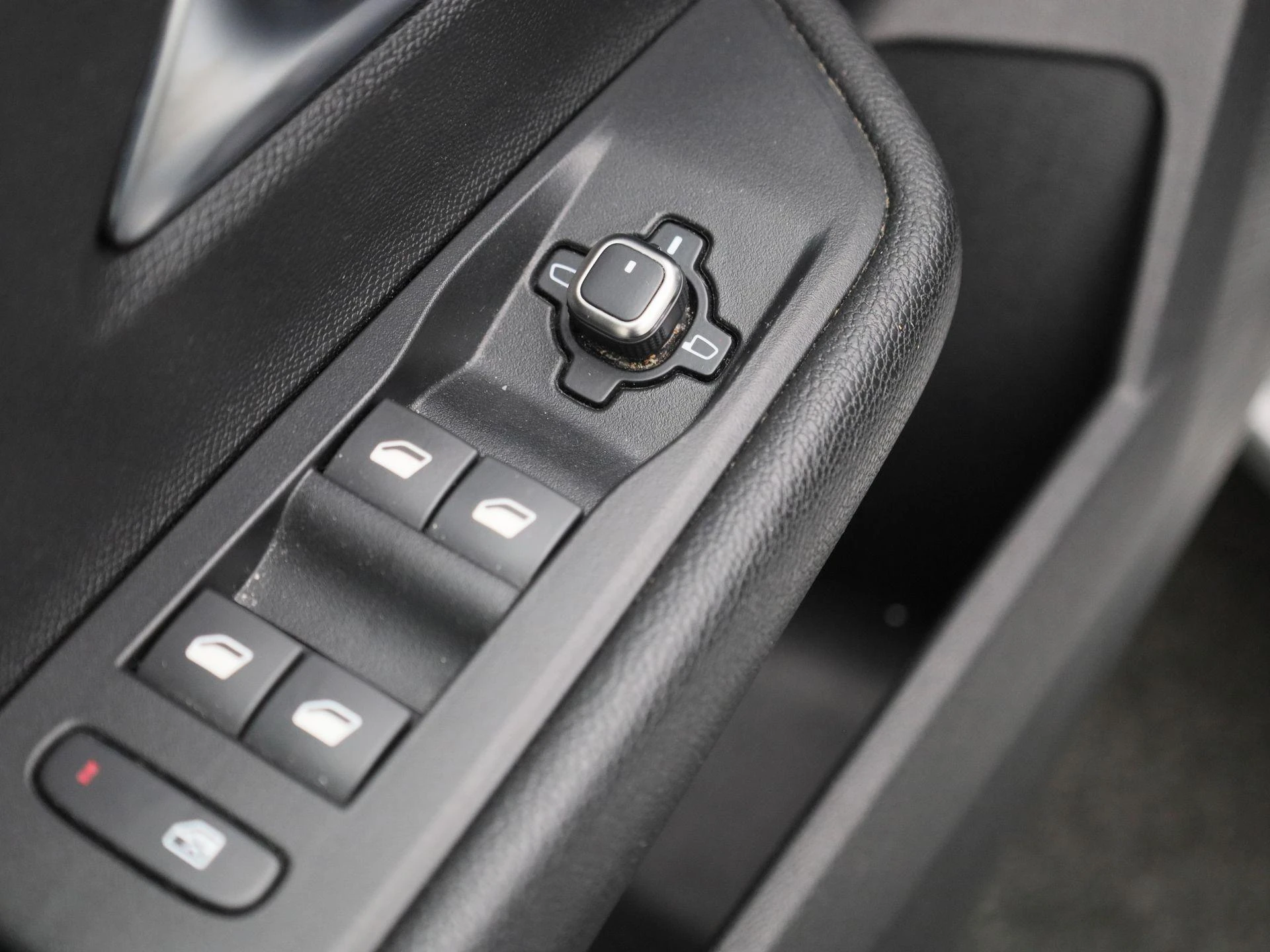 Opel-Astra-image-27