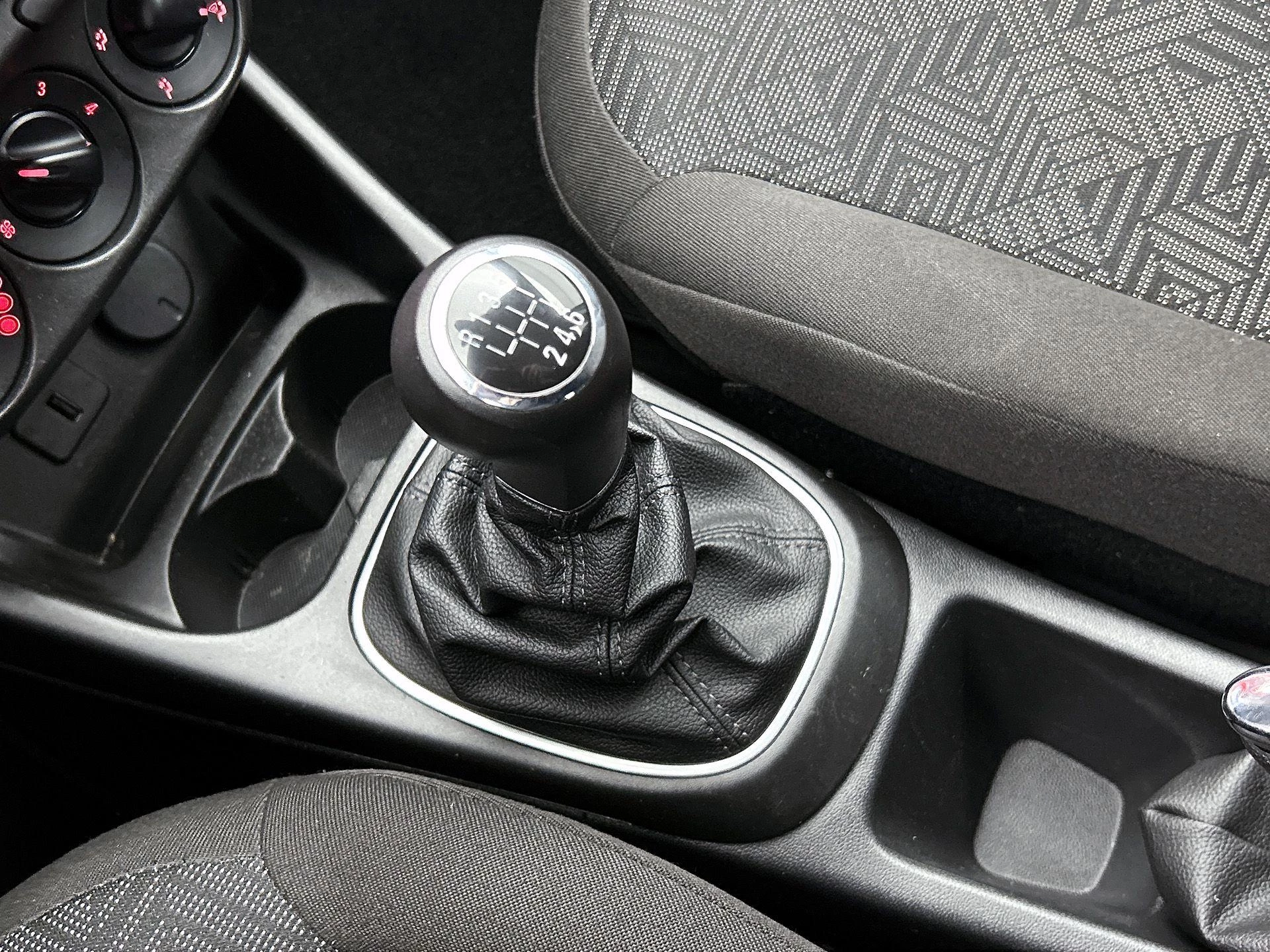 Opel-Corsa-image-29