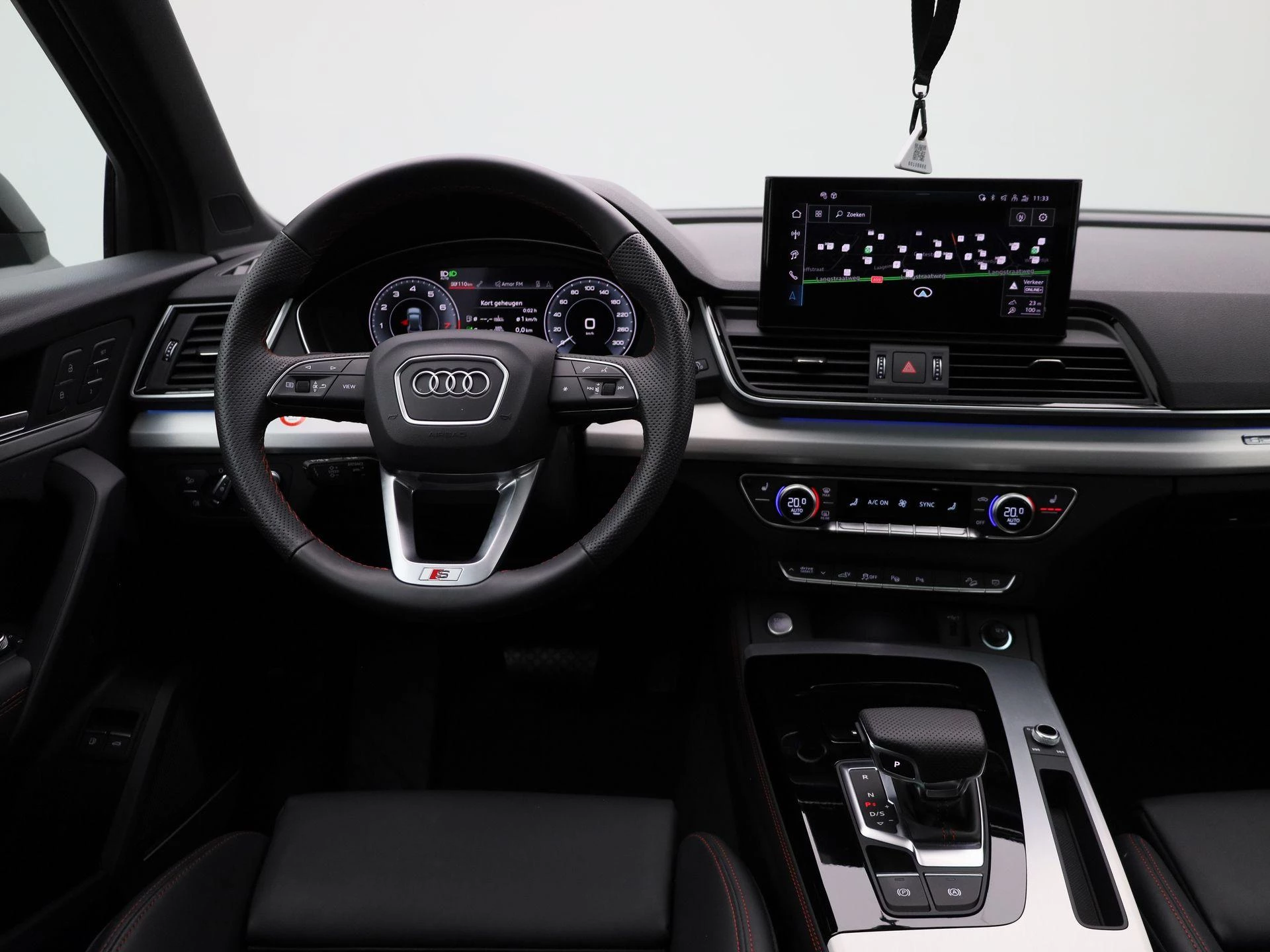 Audi Q5 50 TFSI e S edition Competition 299 PK
