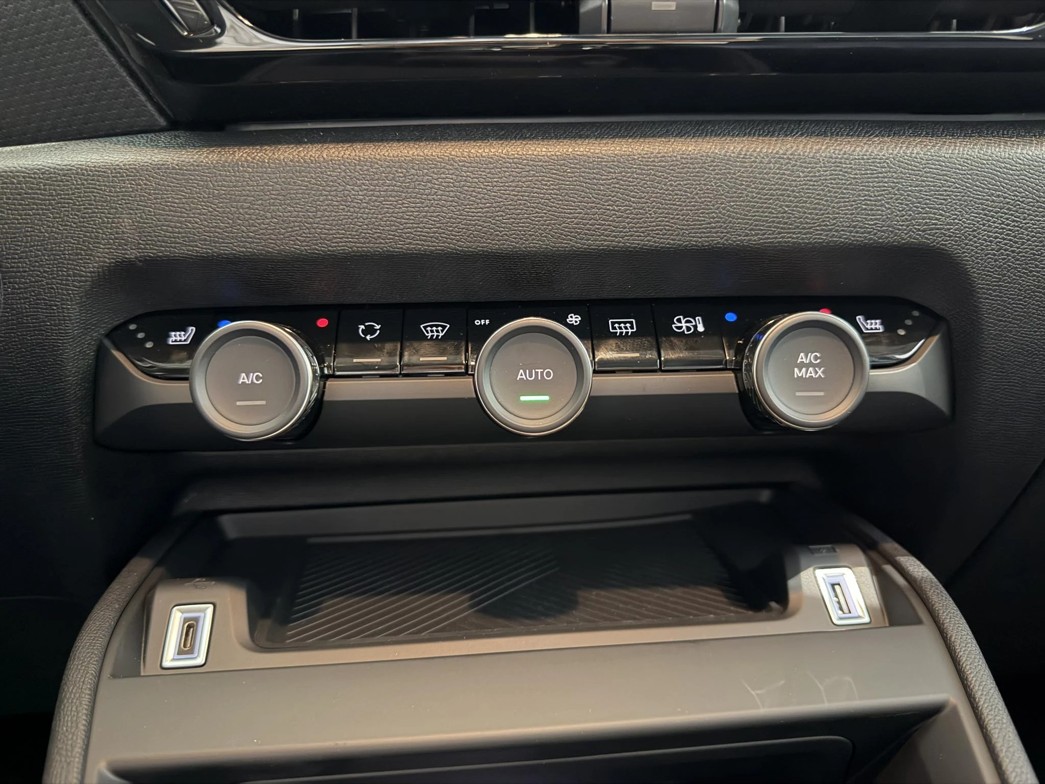 Citroën-ë-C4-image-10