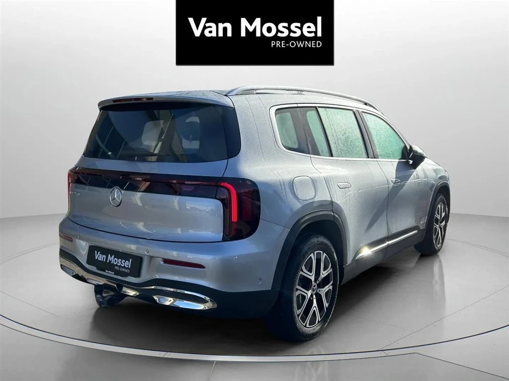 Mercedes-Benz-GLB-image-4