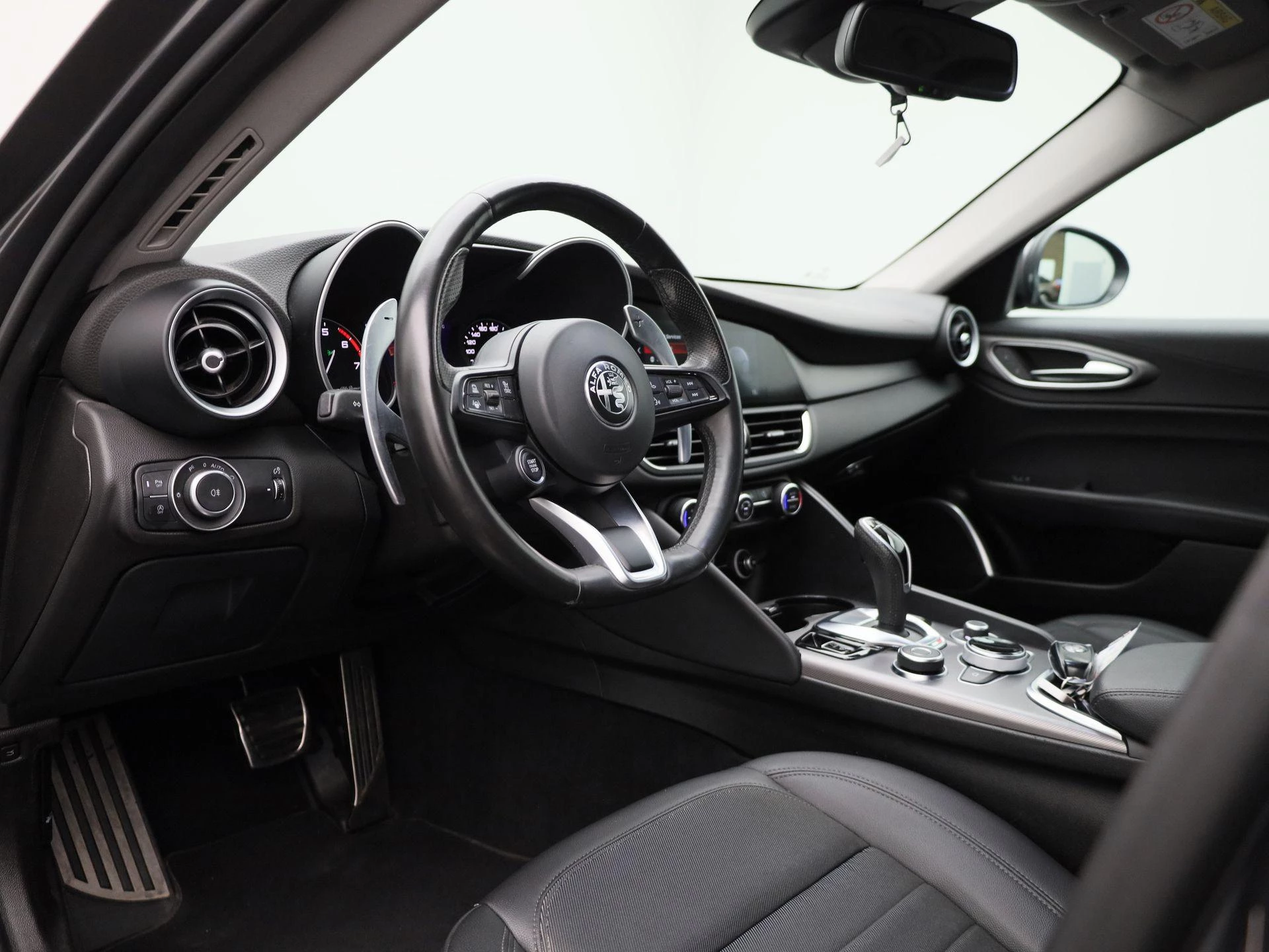 Alfa Romeo Giulia 2.0 TB 200 Sprint AUTO