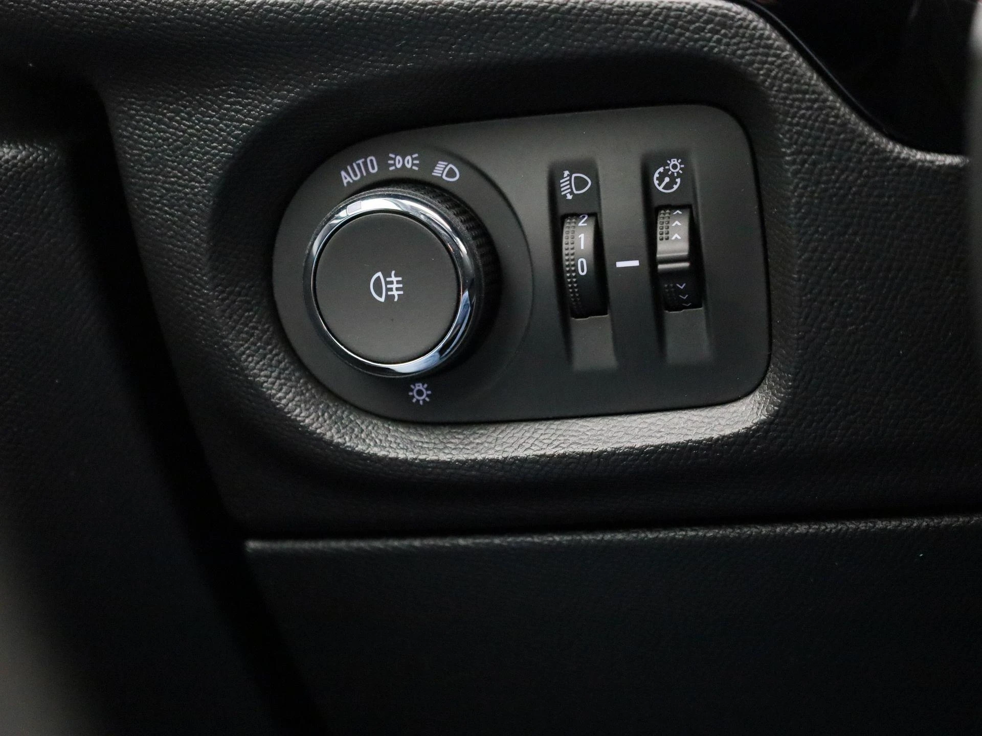 Opel-Corsa-e-image-23