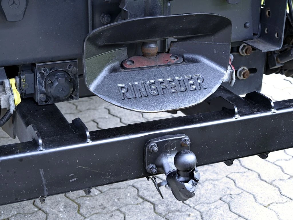 Mercedes-Benz-Atego-image-14
