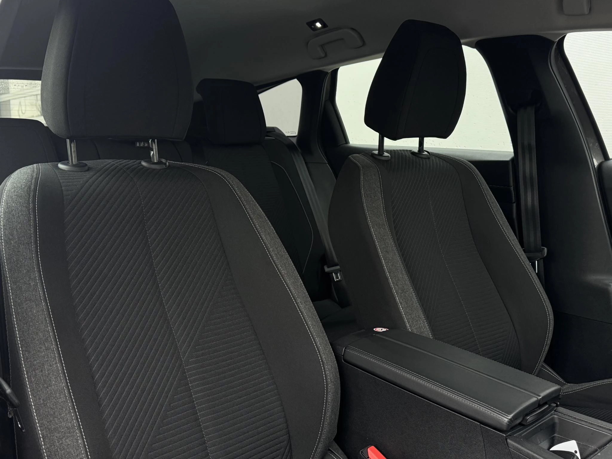 Peugeot-308-image-26