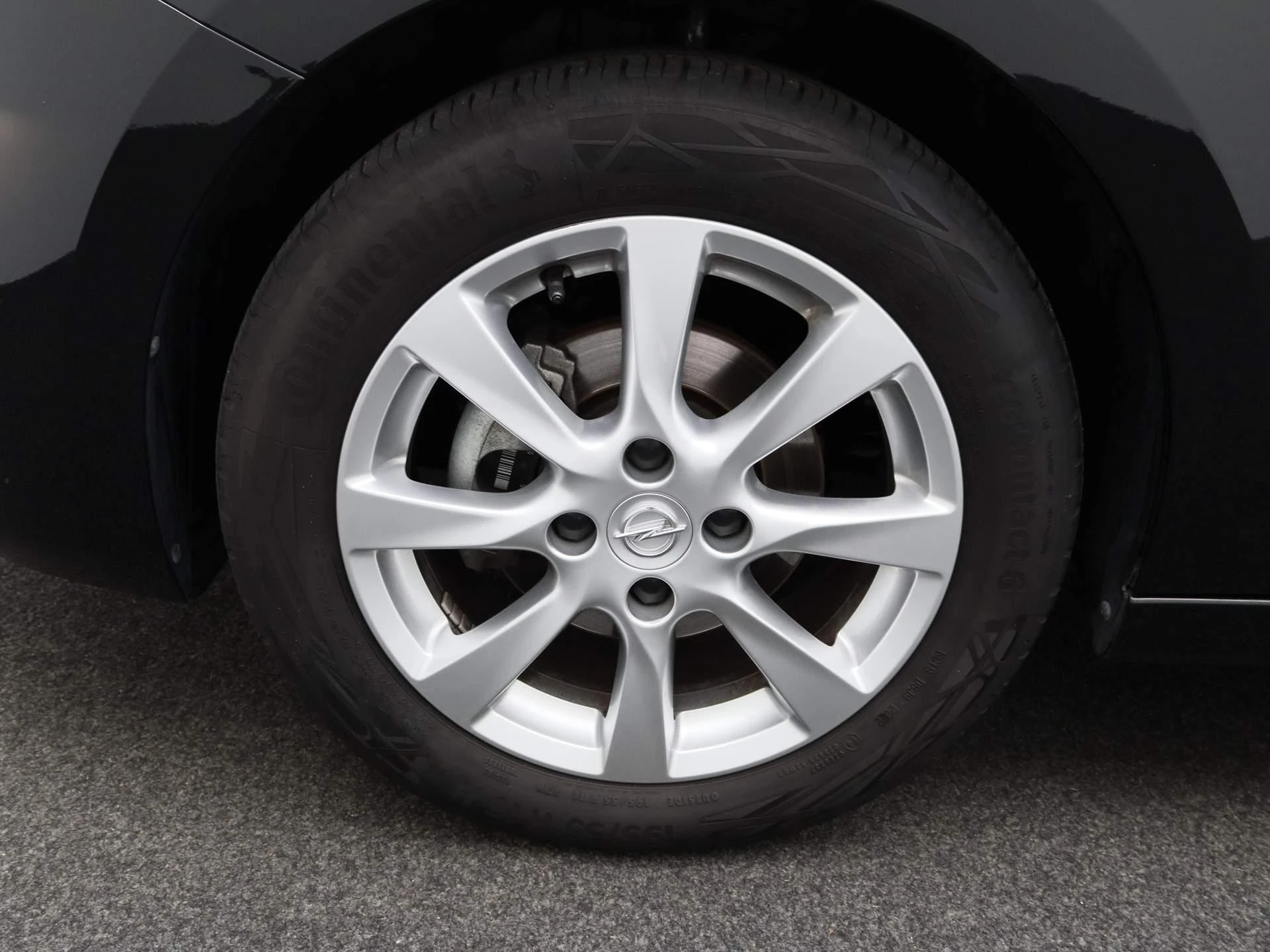 Opel-Corsa-image-13