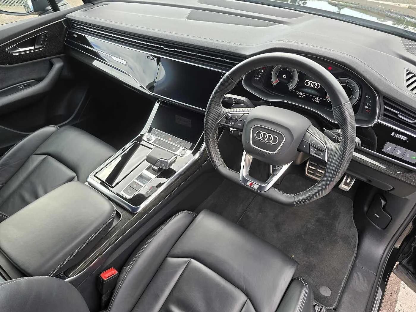 Audi-Q7-image-5
