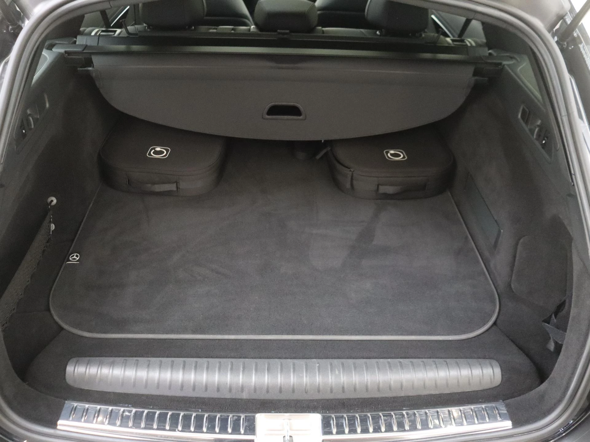 Mercedes-Benz E-Klasse Estate 300 e AMG Line