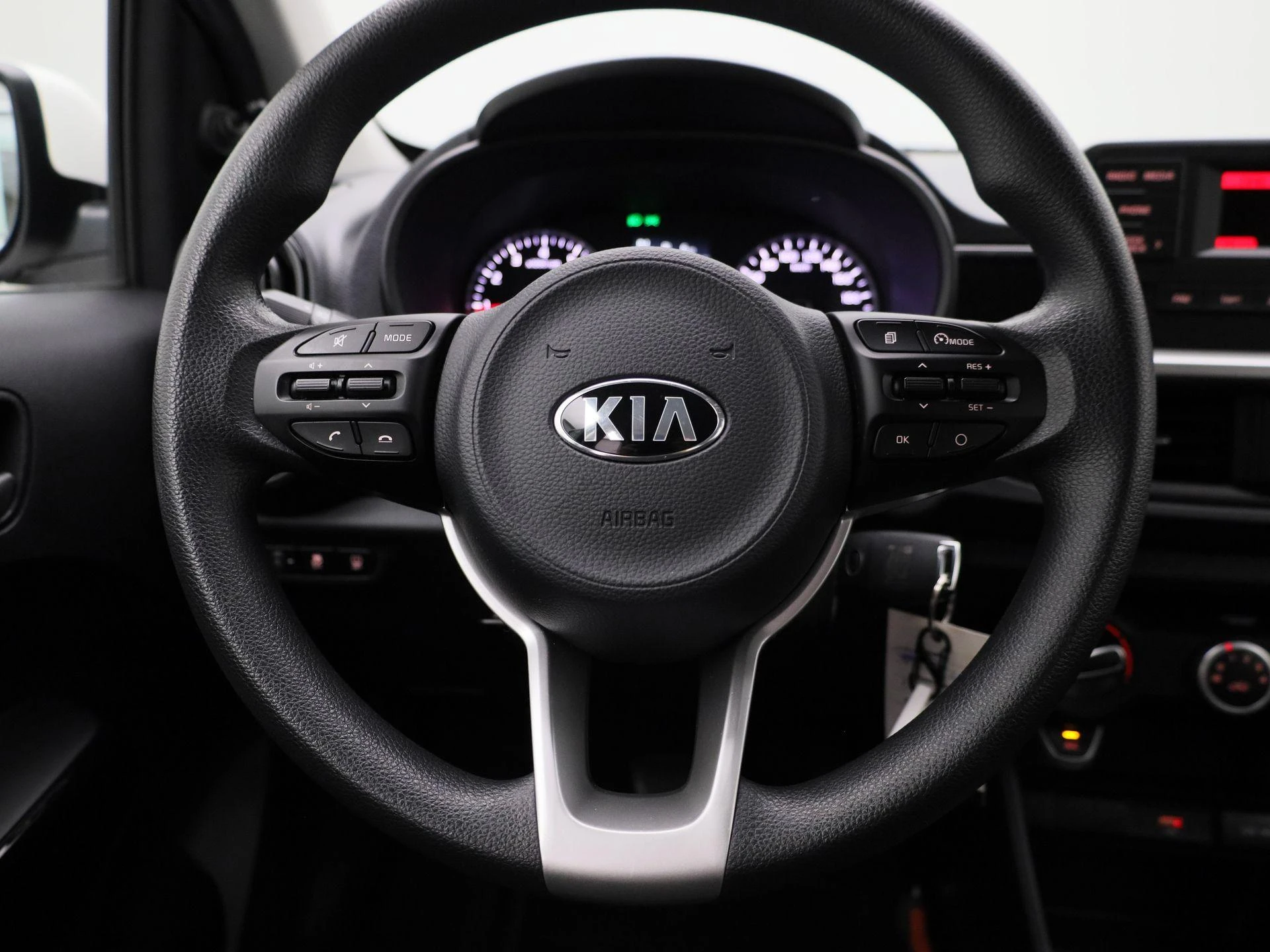 Kia-Picanto-image-6