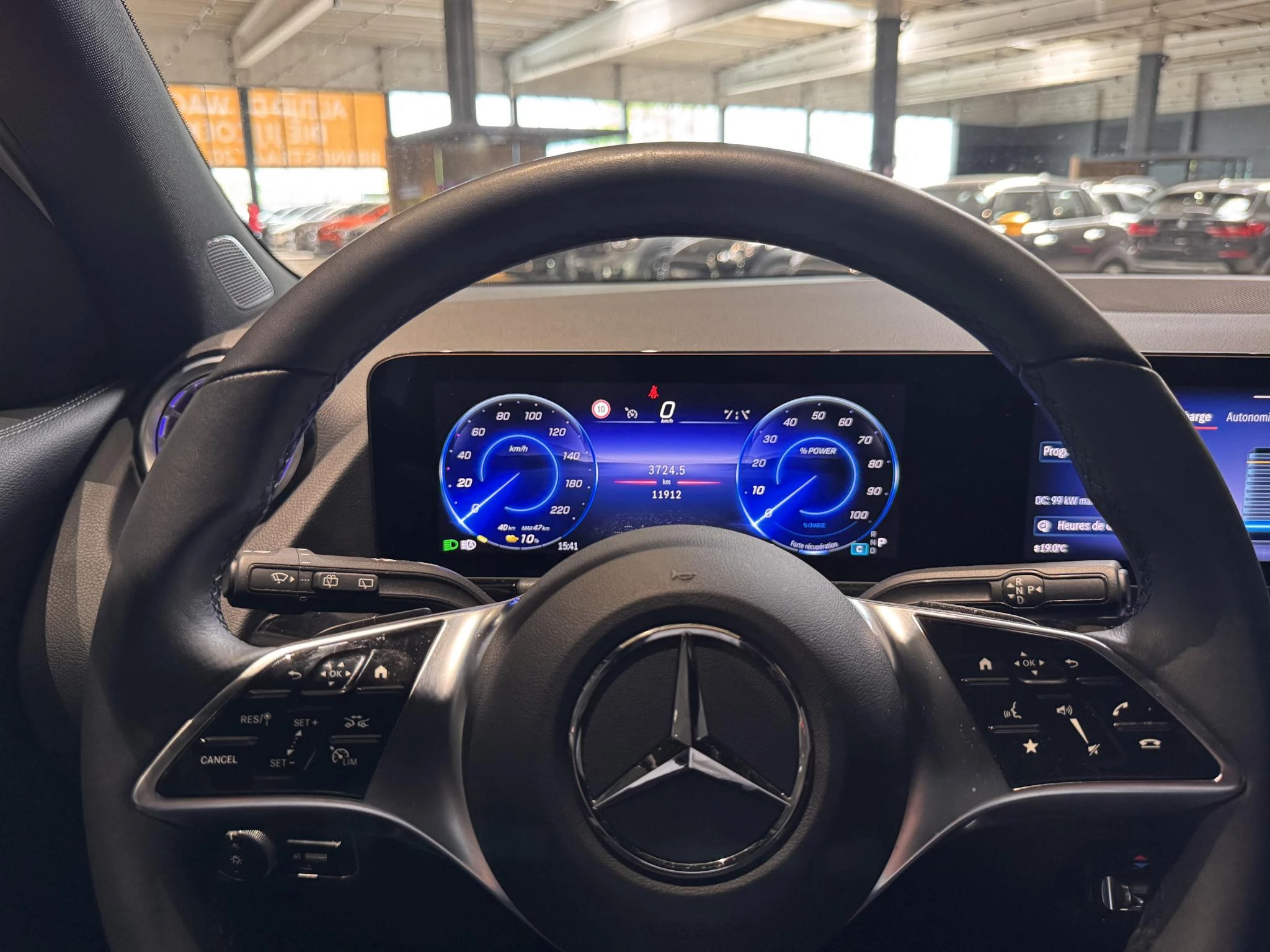 Mercedes-Benz-EQA-image-14