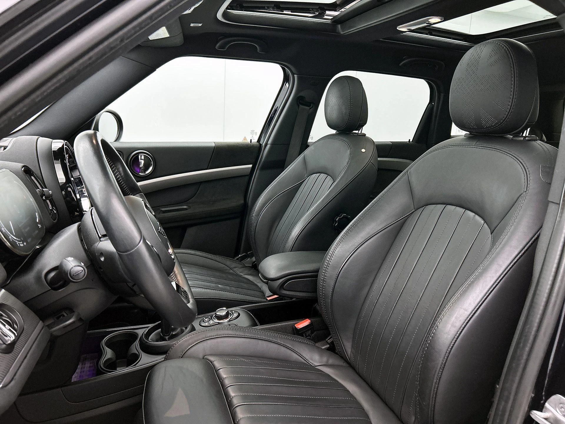 MINI-Countryman-image-32