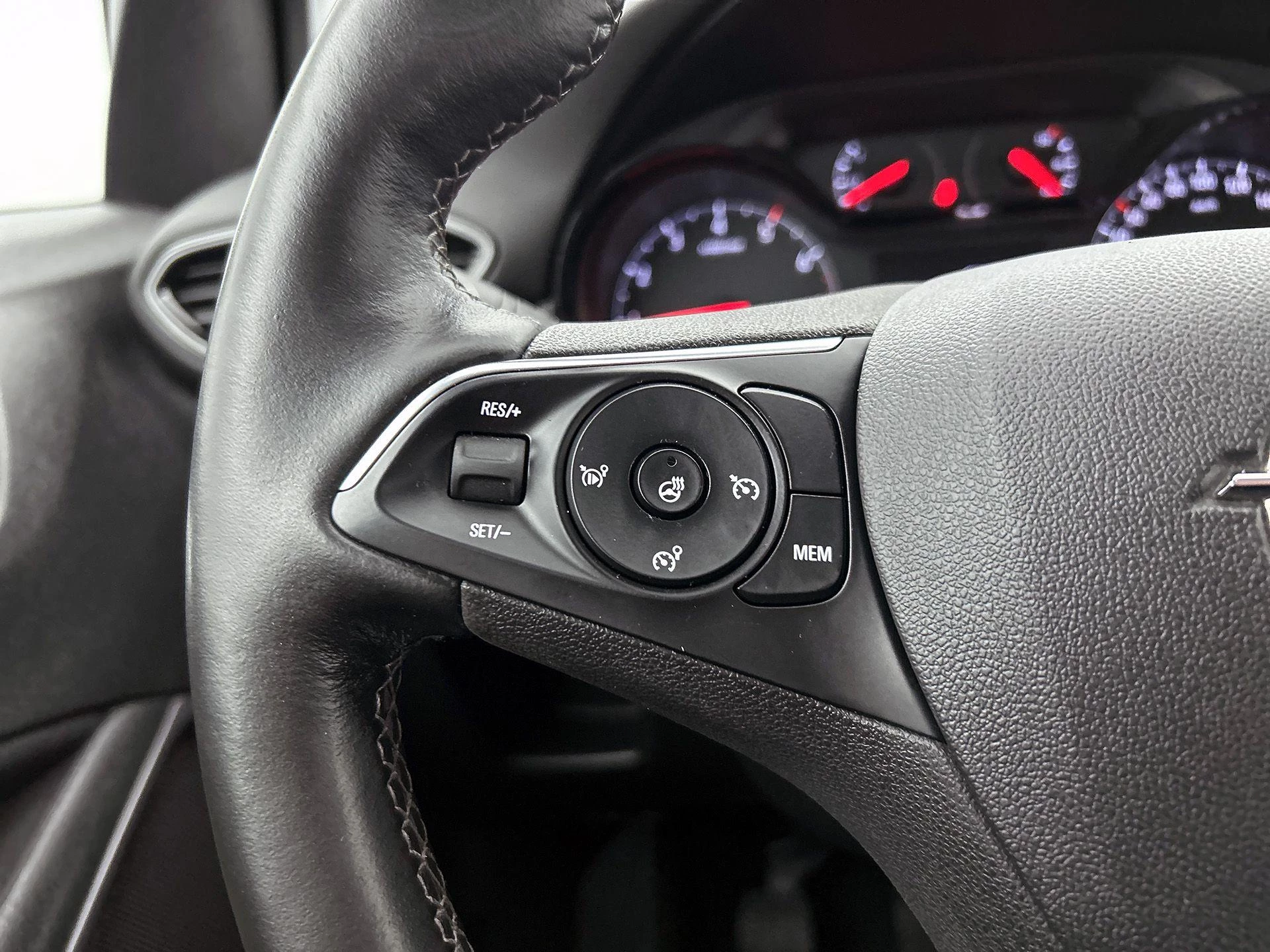 Opel-Crossland X-image-5