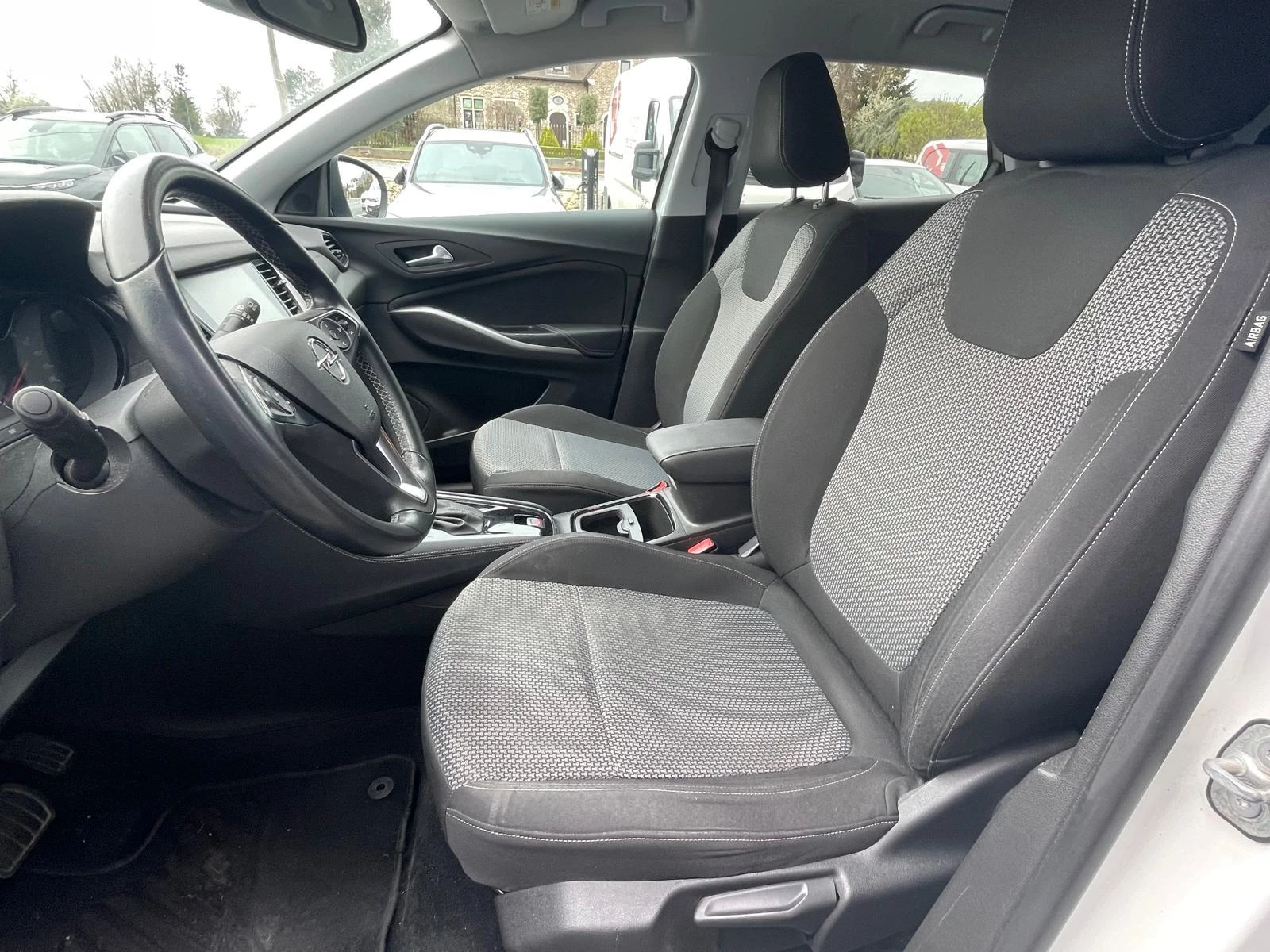 Opel Grandland X 1.2 Turbo S/S AT8 Innovation