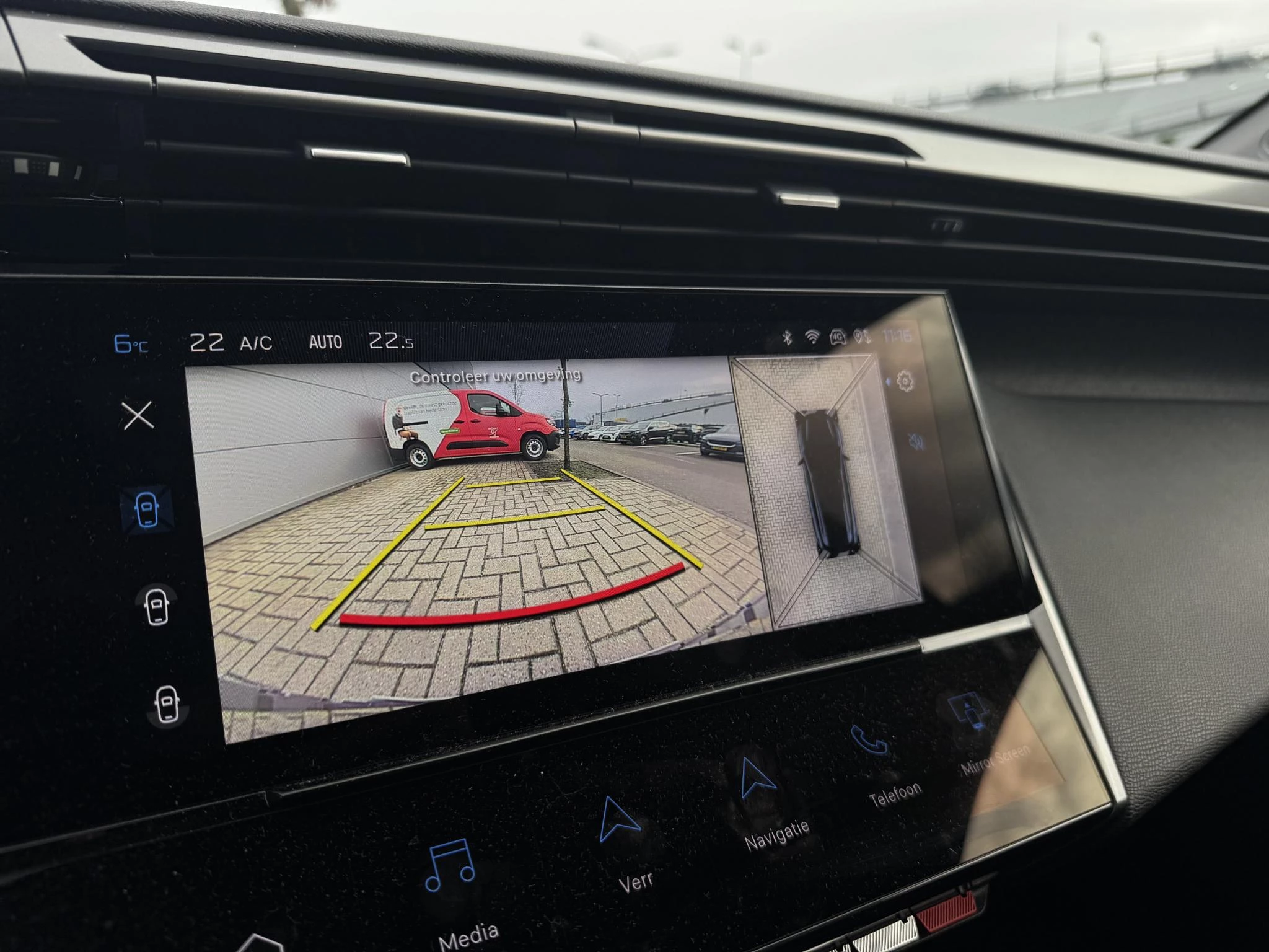 Peugeot-308-image-24