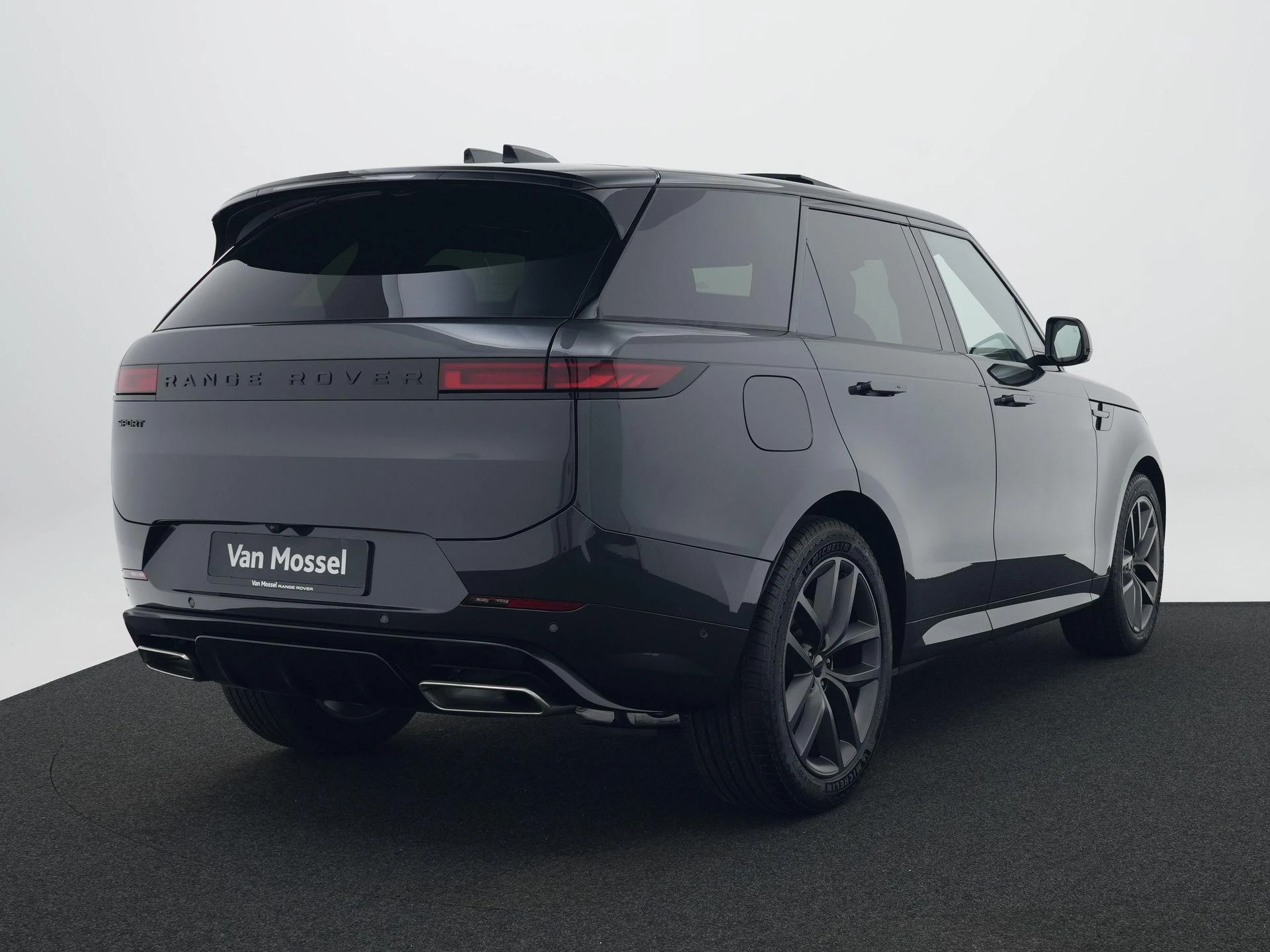 Land Rover-Range Rover Sport-image-11