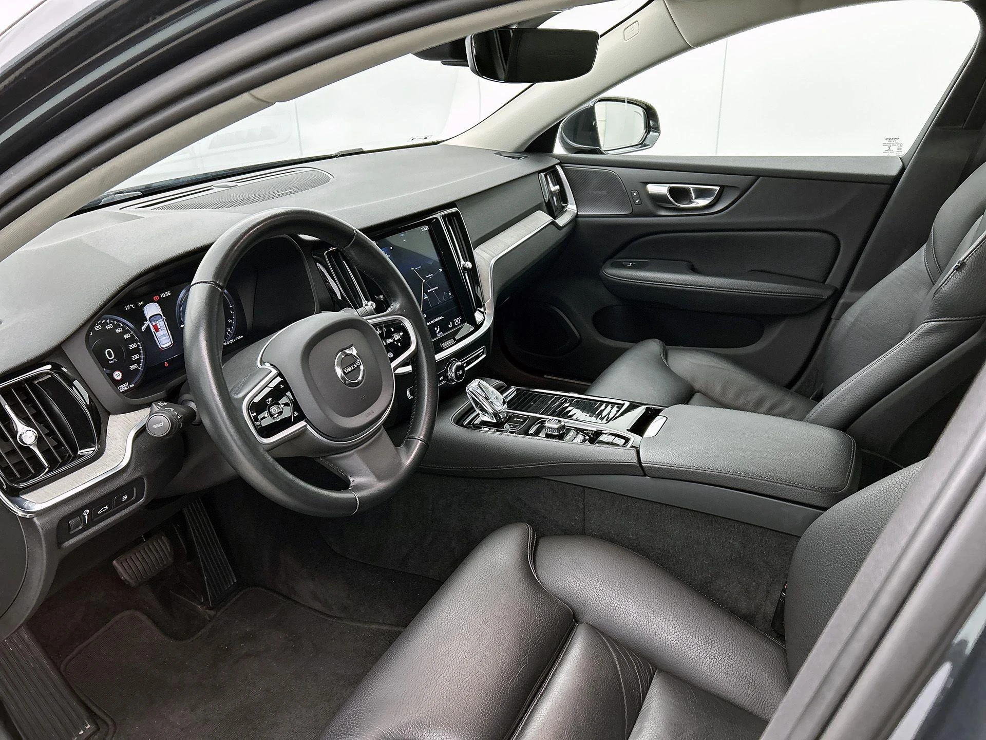 Volvo-V60-image-25