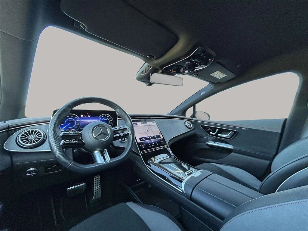 Mercedes-Benz-EQE-image-11