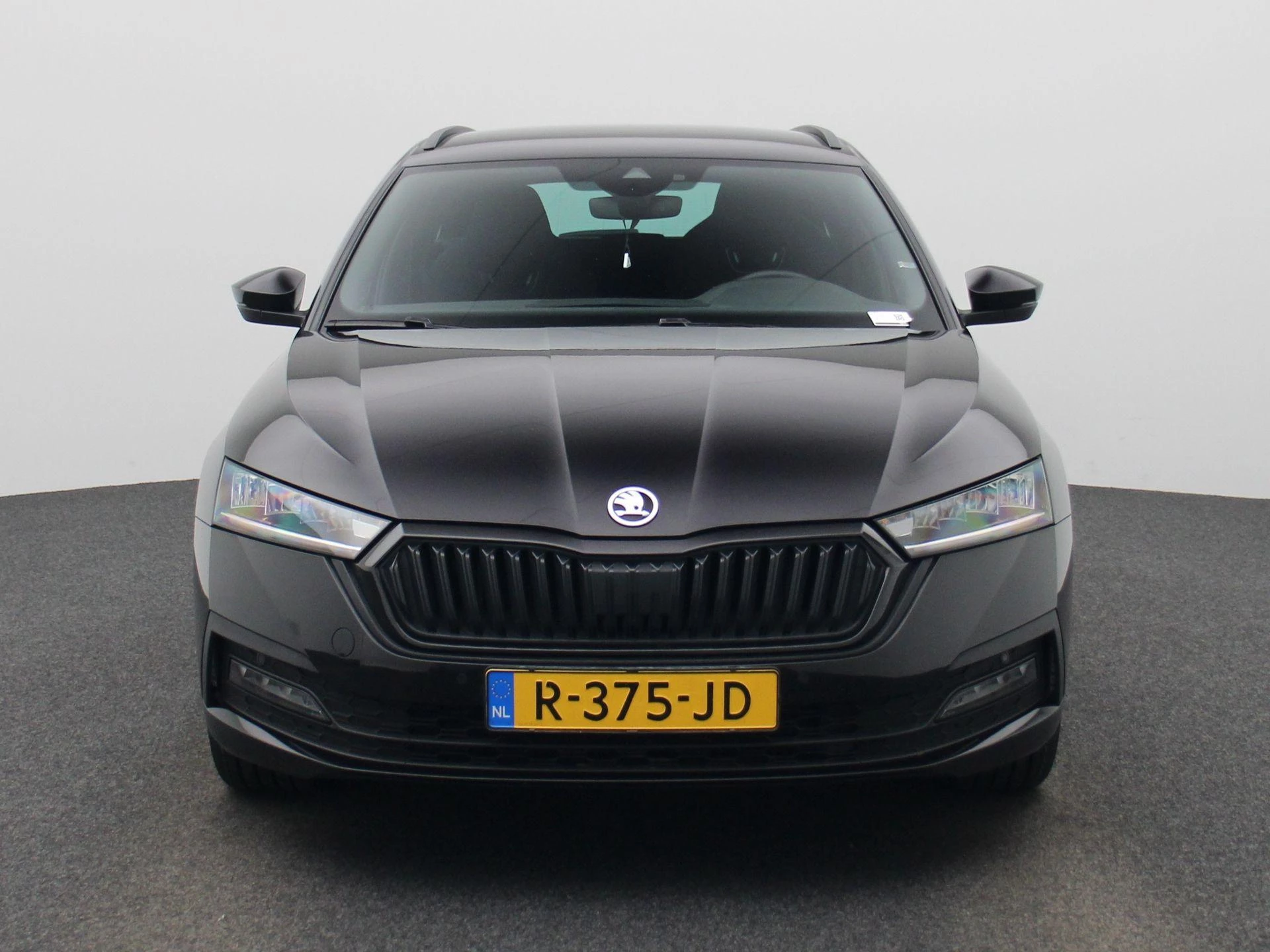 Å koda-Octavia-image-2