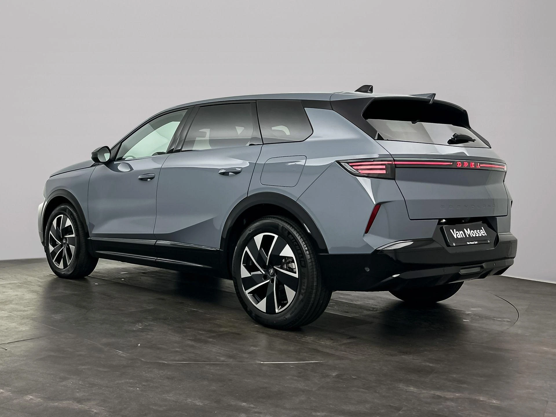 Opel-Grandland-image-2
