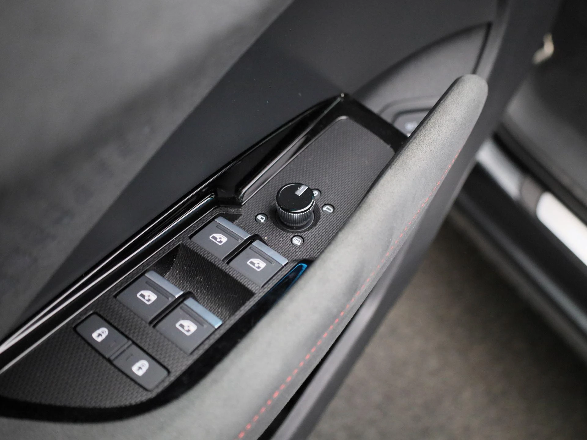 Audi-Q3-image-36