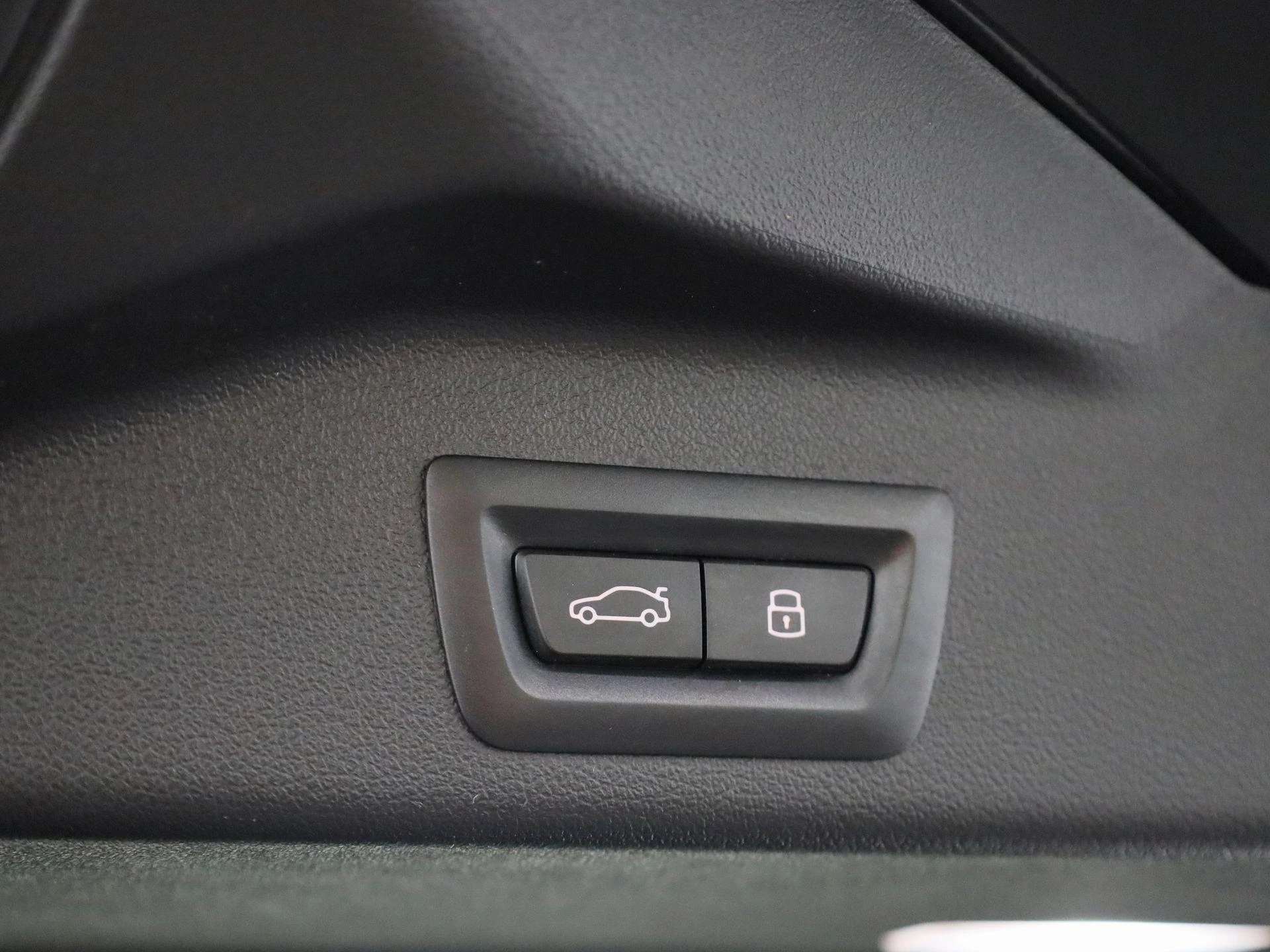 BMW-X5-image-14