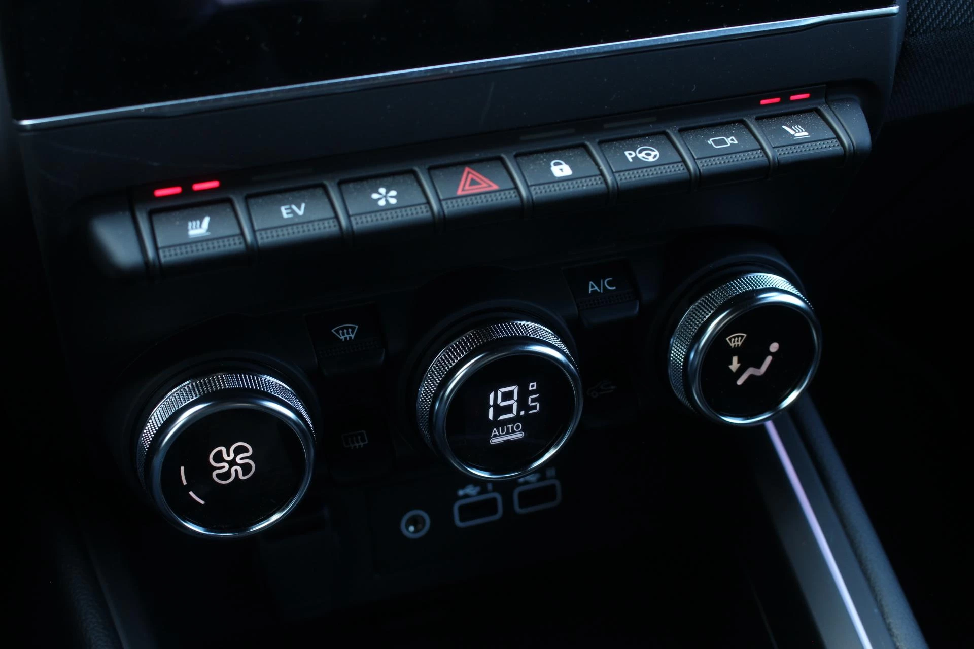 Renault-Clio-image-31