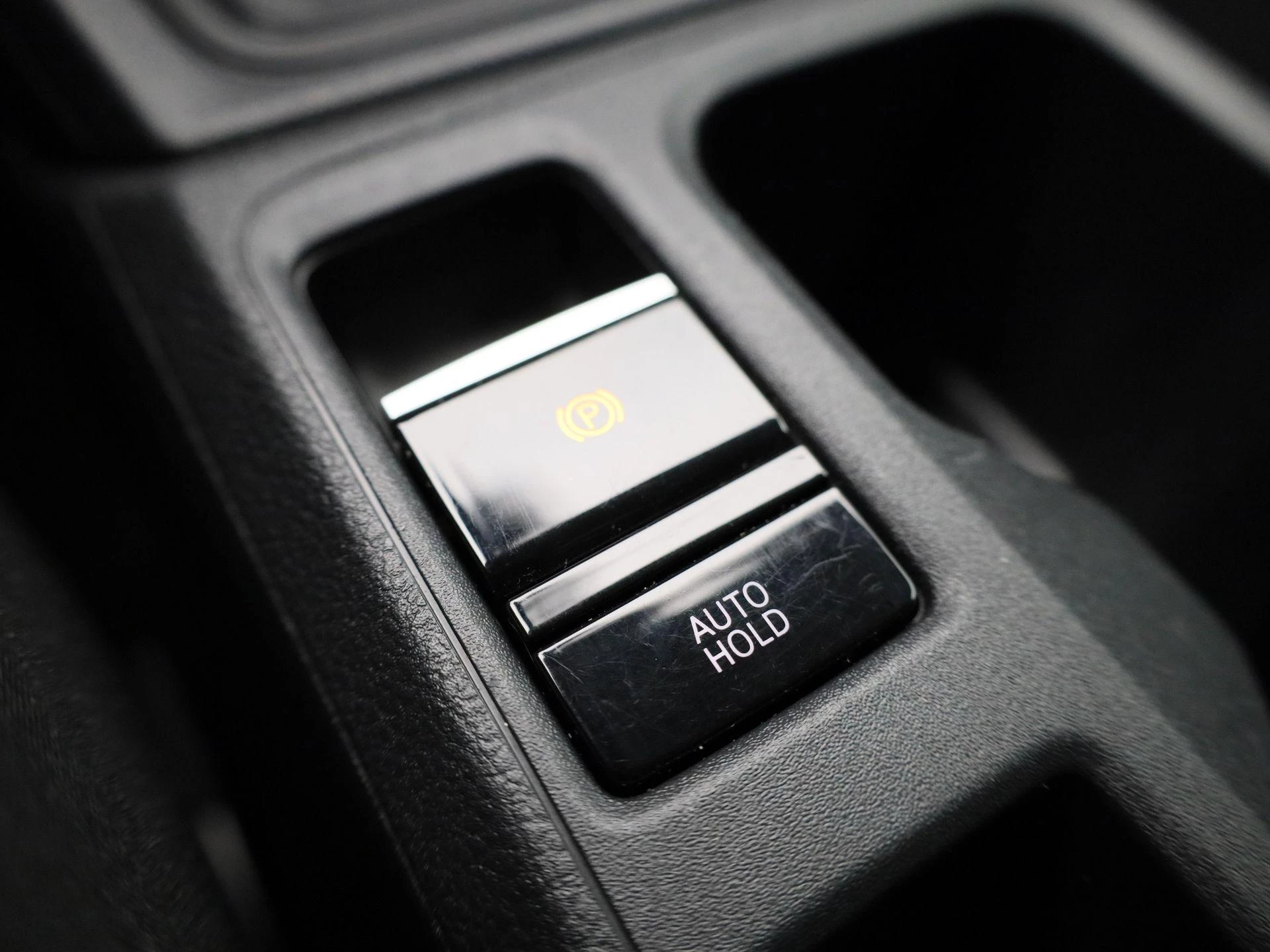 Volkswagen-Caddy-image-23